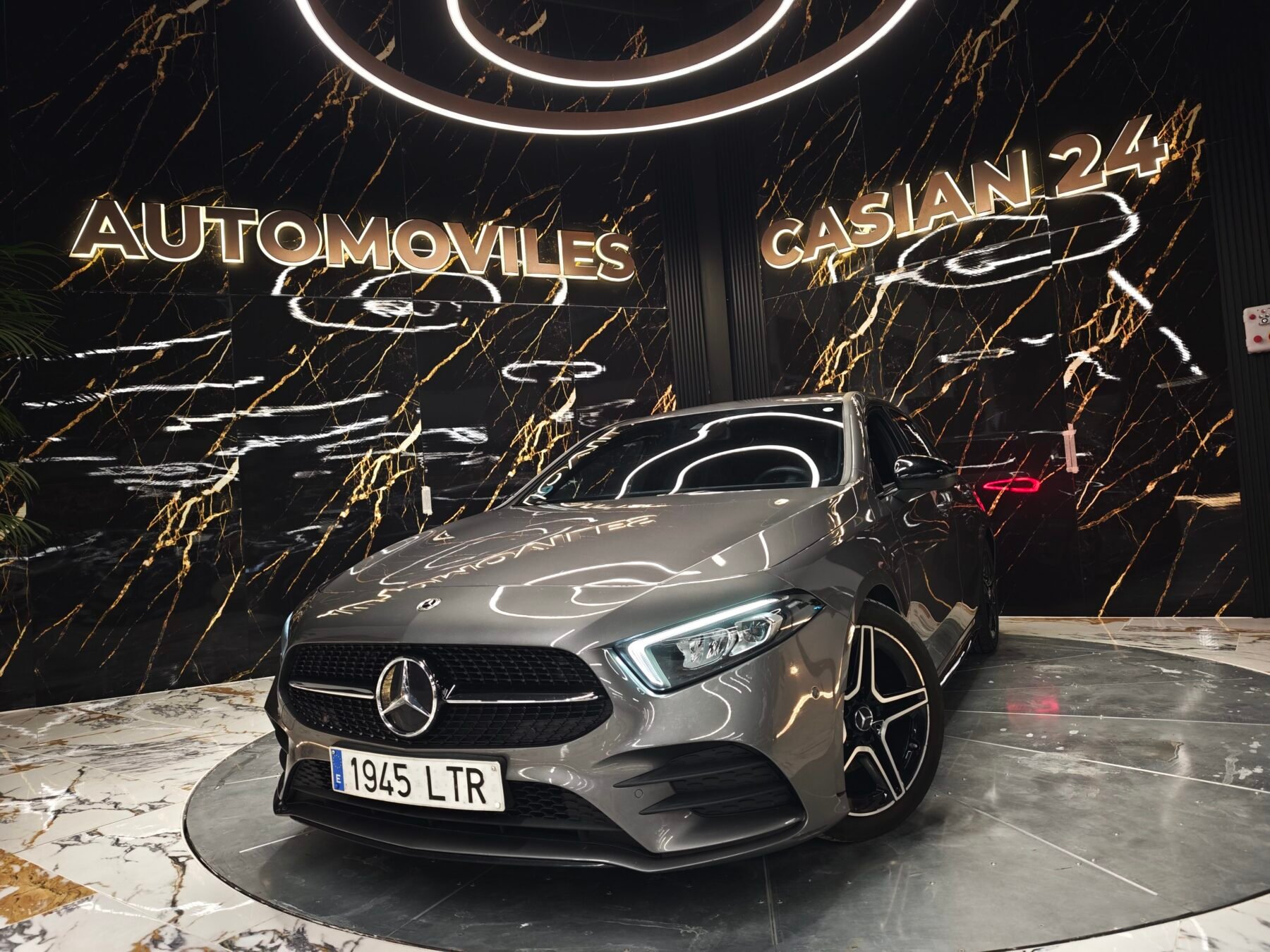 MERCEDES-BENZ  A A180 Gasolina AMG Motor  Mercedes con CADENA 