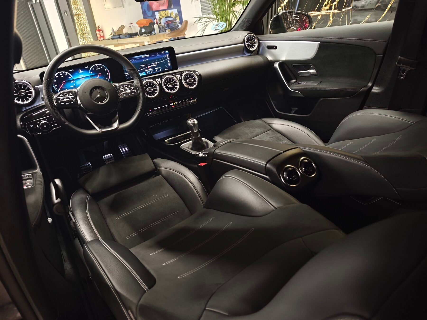 MERCEDES-BENZ  A A180 Gasolina AMG Motor  Mercedes con CADENA 