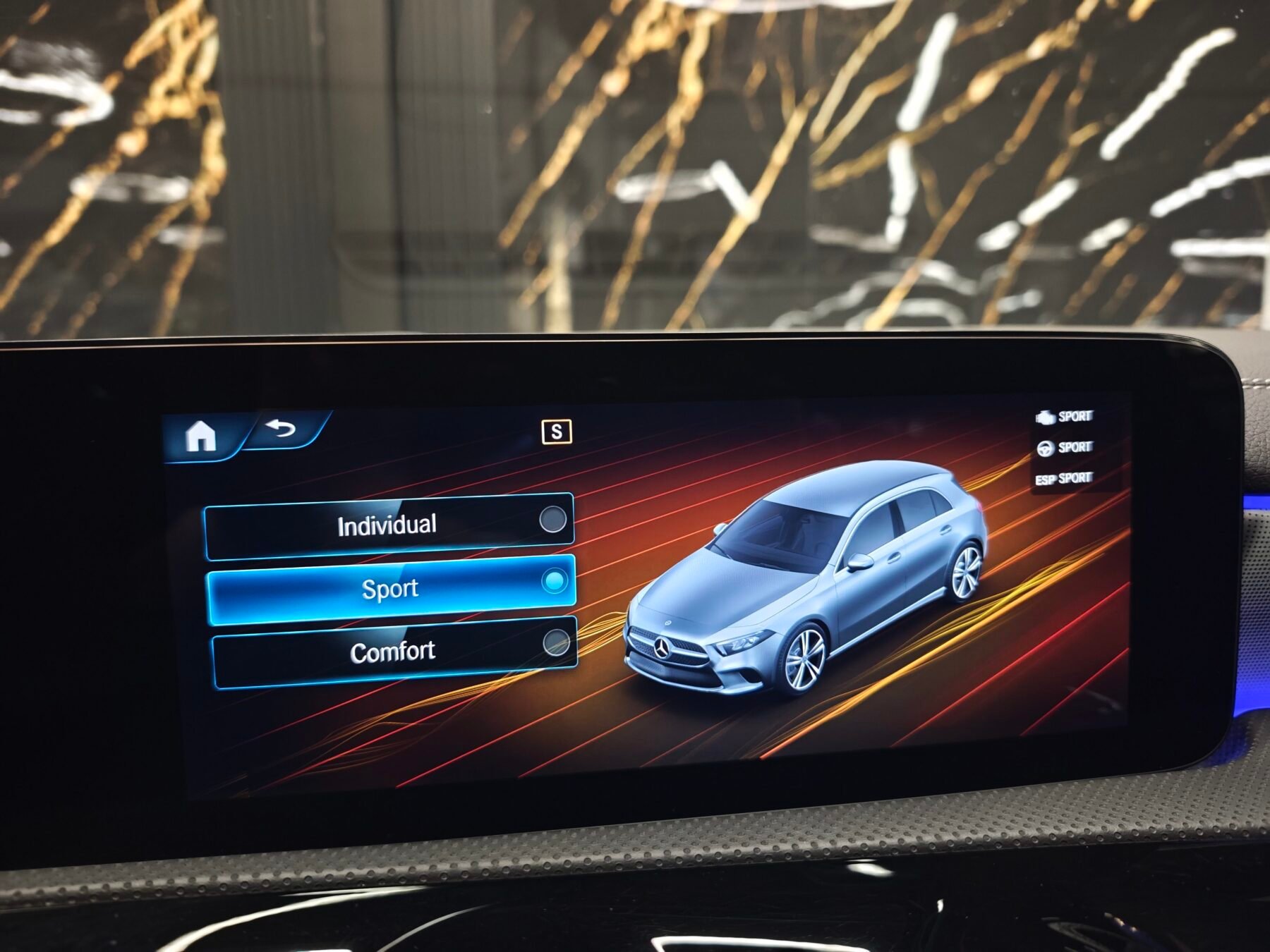 MERCEDES-BENZ  A A180 Gasolina AMG Motor  Mercedes con CADENA 