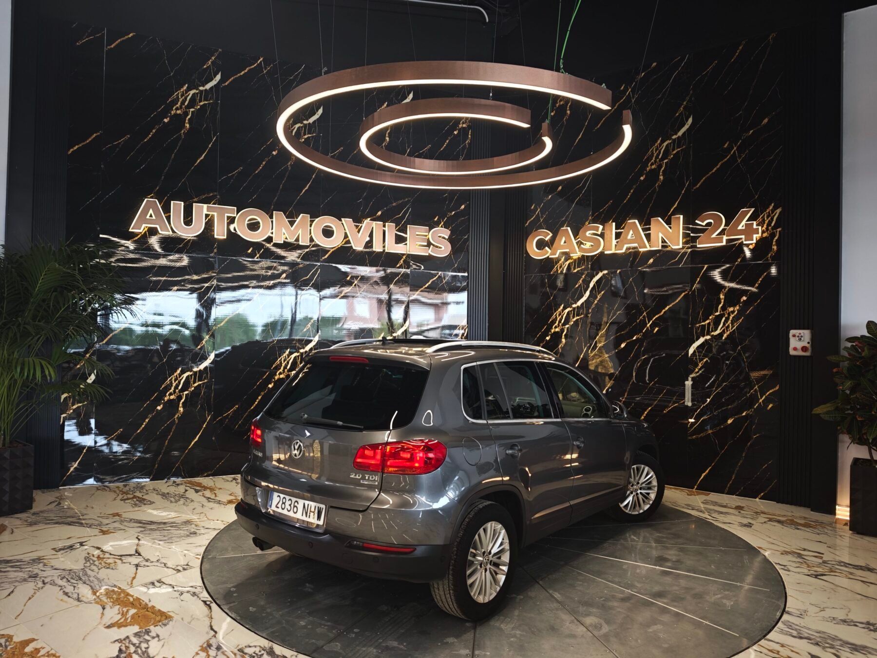 VOLKSWAGEN  Tiguan 2.0 TDI 140cv 4x2 T1 Sport BMotion Tech