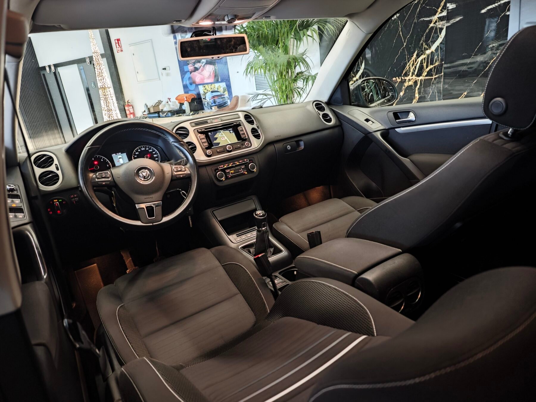 VOLKSWAGEN  Tiguan 2.0 TDI 140cv 4x2 T1 Sport BMotion Tech