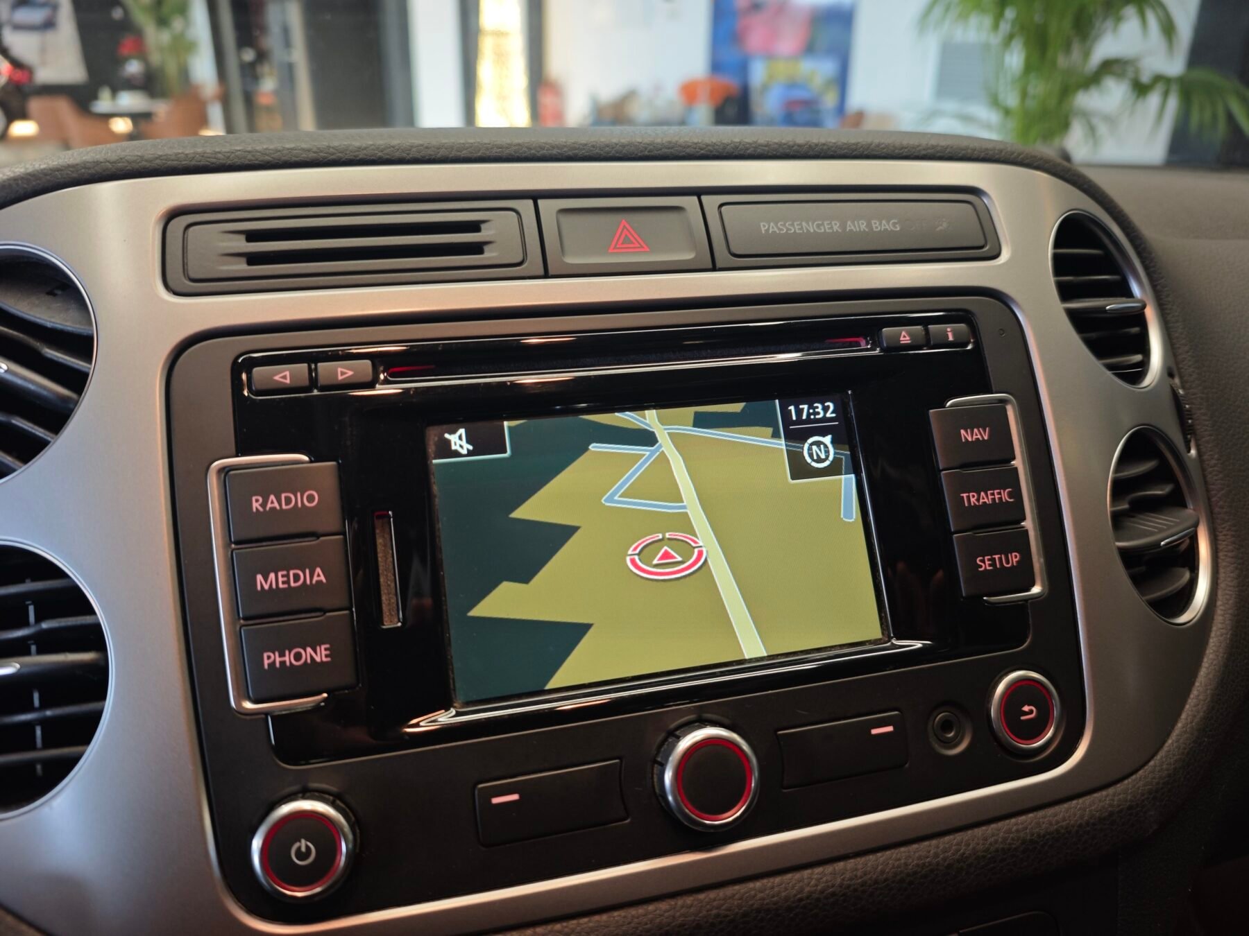 VOLKSWAGEN  Tiguan 2.0 TDI 140cv 4x2 T1 Sport BMotion Tech