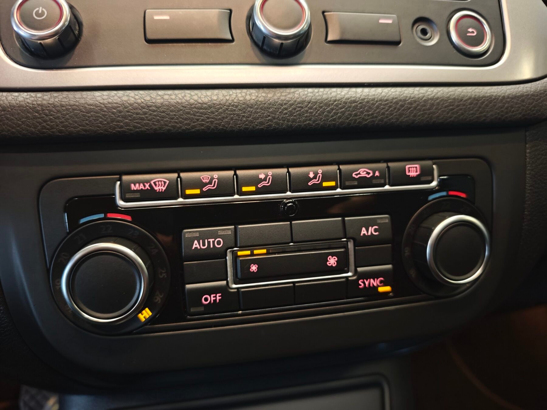 VOLKSWAGEN  Tiguan 2.0 TDI 140cv 4x2 T1 Sport BMotion Tech