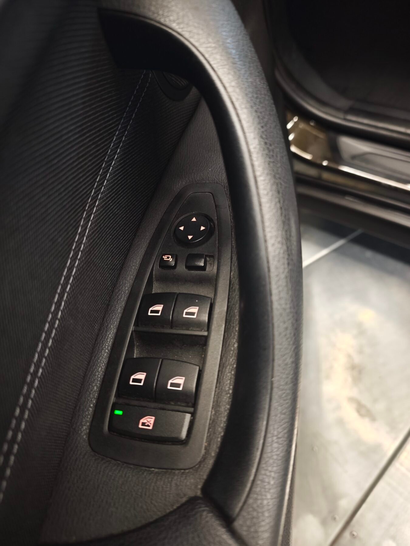 BMW X1 118d Motor 2000 150cv X Line+Mpaket interior