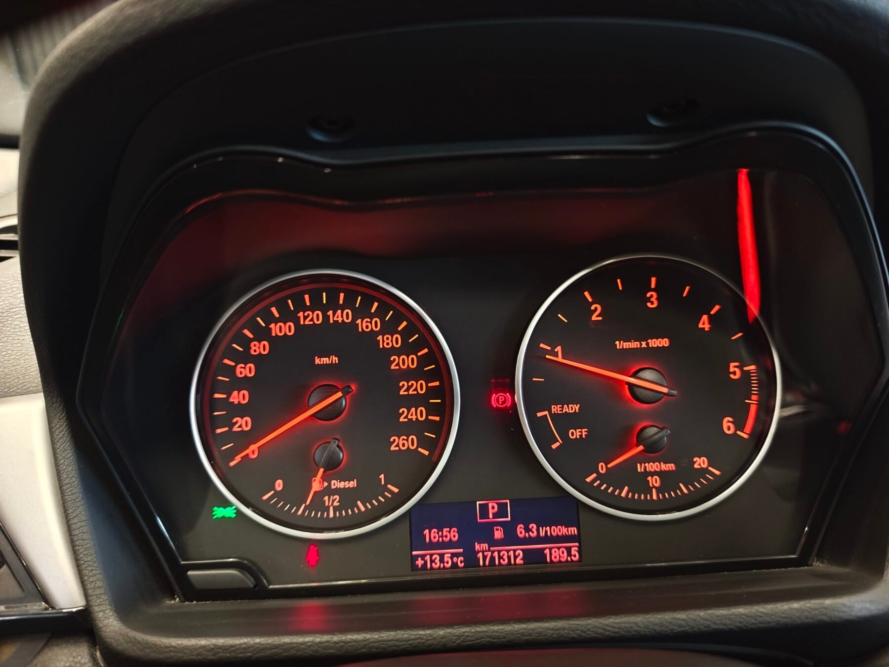 BMW X1 118d Motor 2000 150cv X Line+Mpaket interior