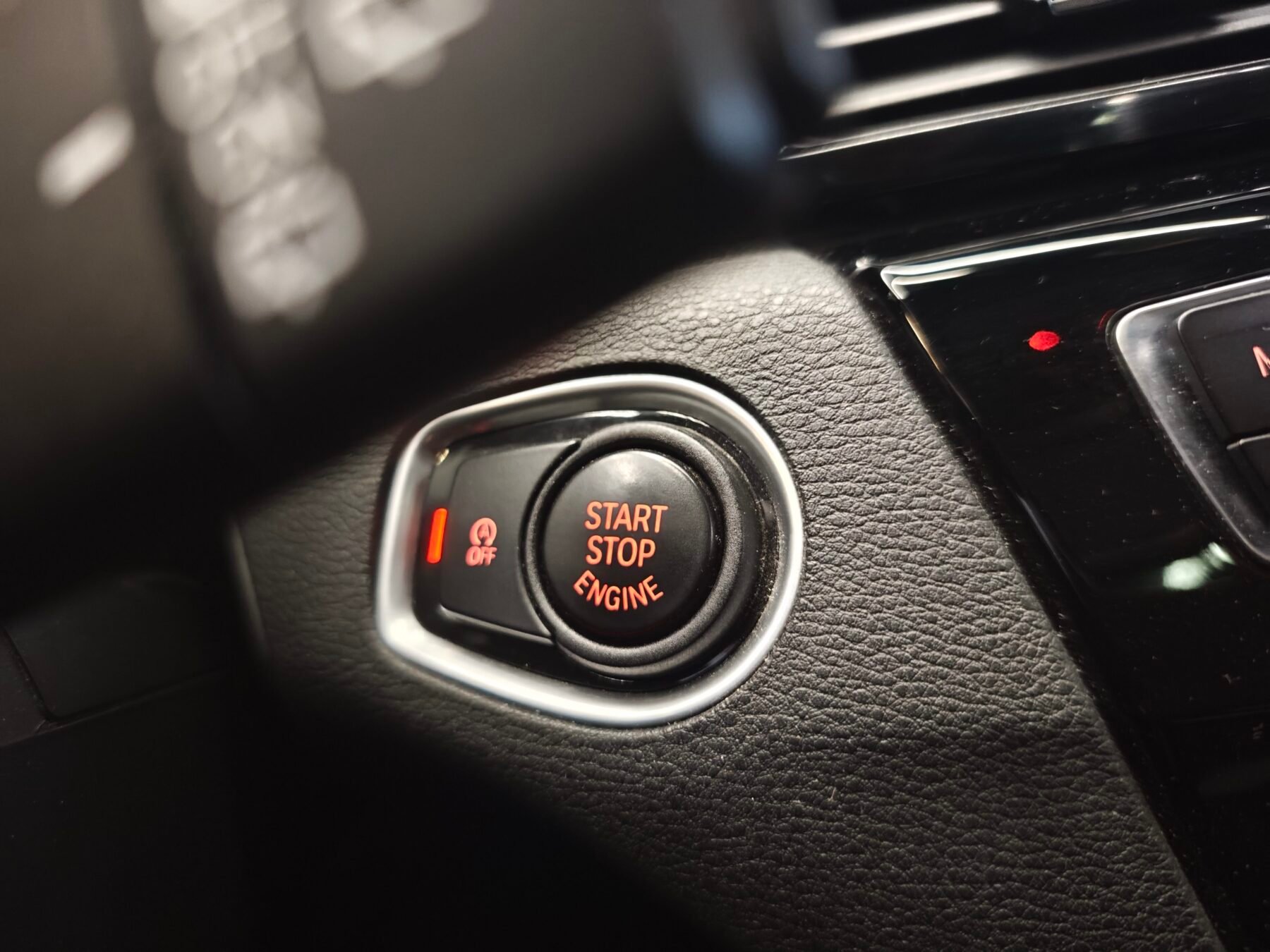 BMW X1 118d Motor 2000 150cv X Line+Mpaket interior