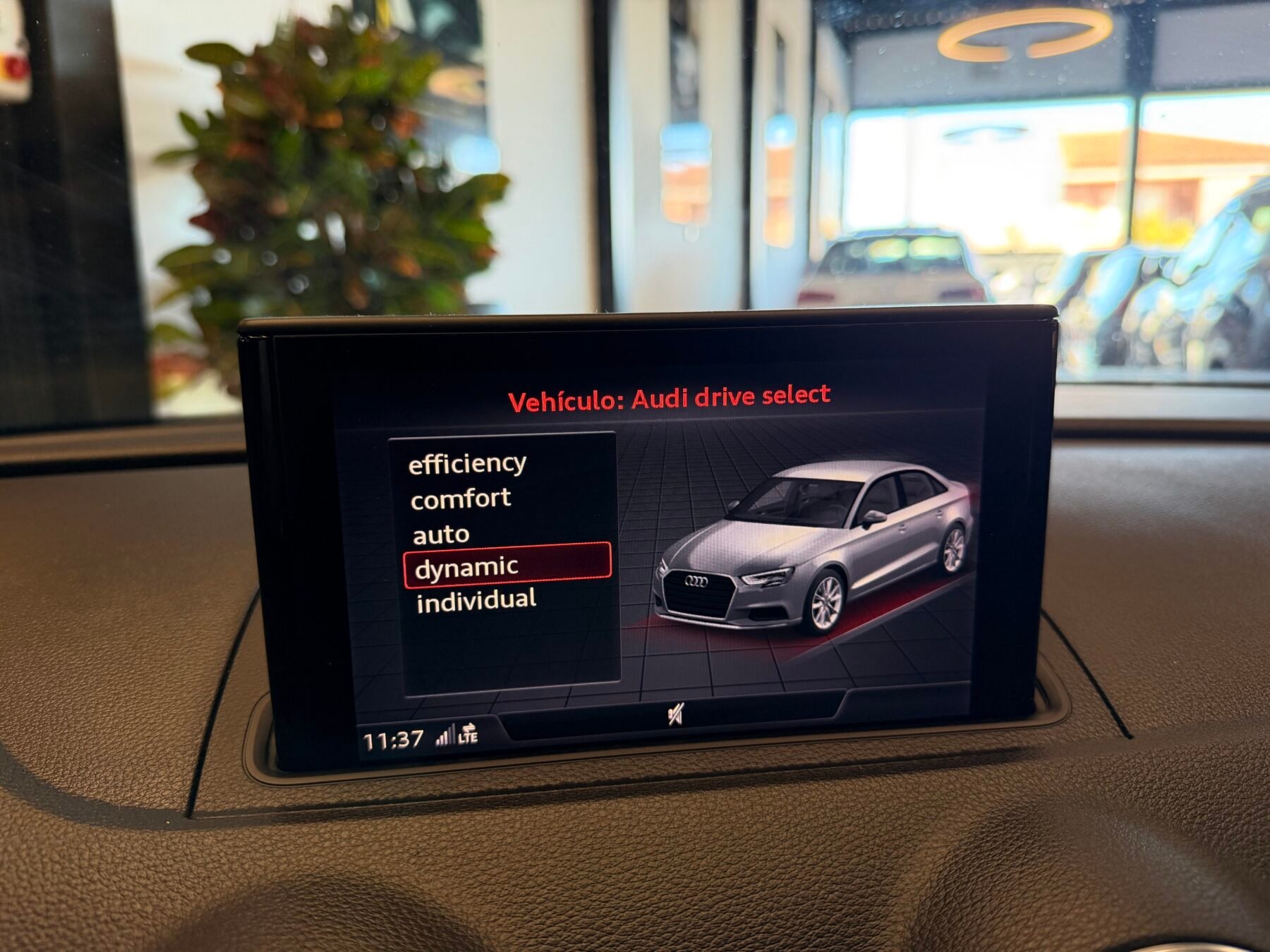 AUDI AUDI A3 Sedan 2.0 TDI 150cv  S line+