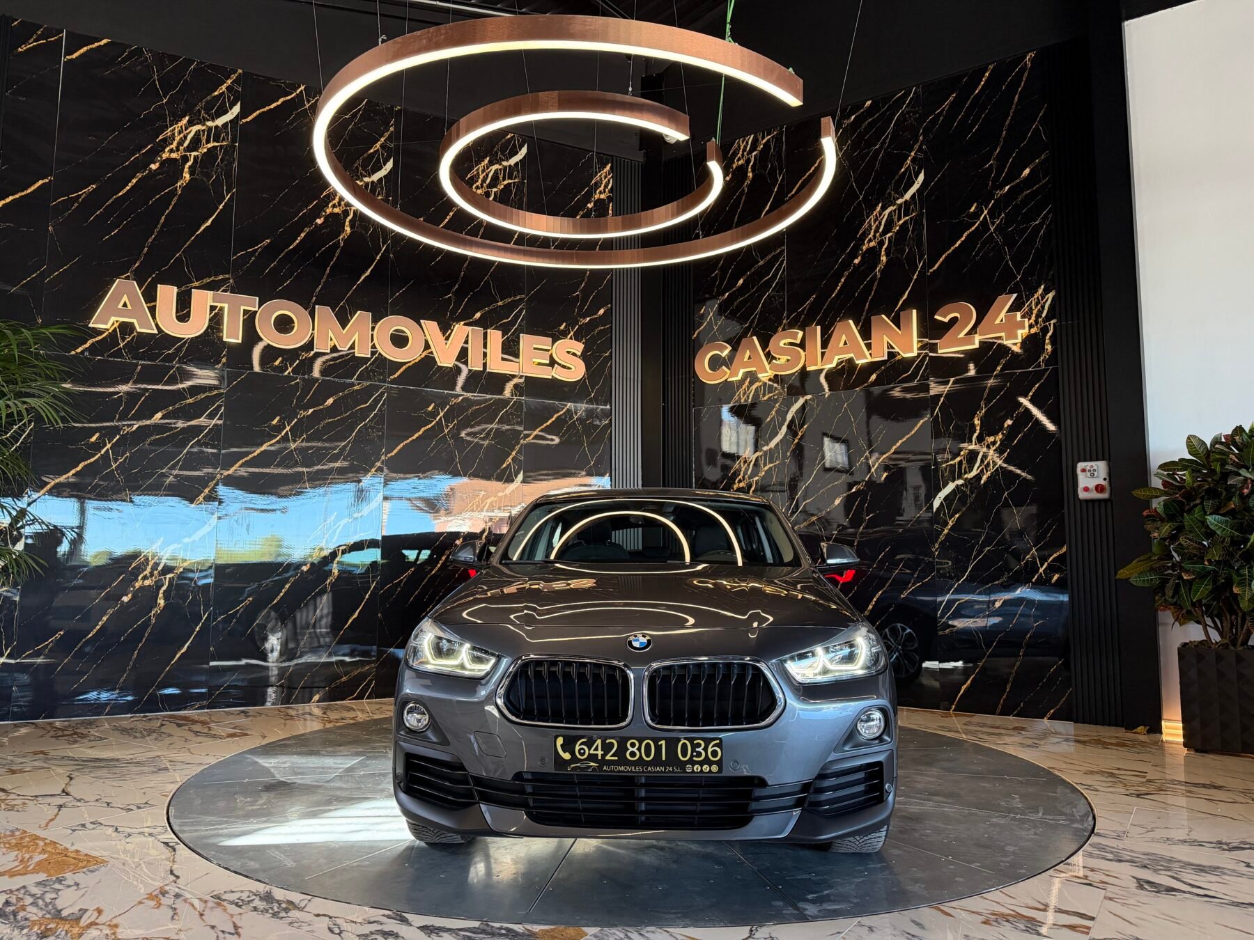 BMW X2 118d Motor 2000 150cv X Line+Mpaket interior