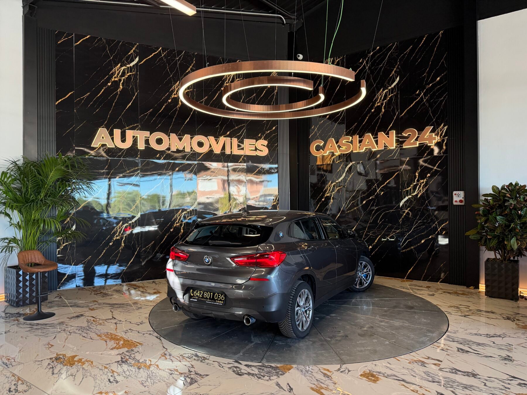 BMW X2 118d Motor 2000 150cv X Line+Mpaket interior