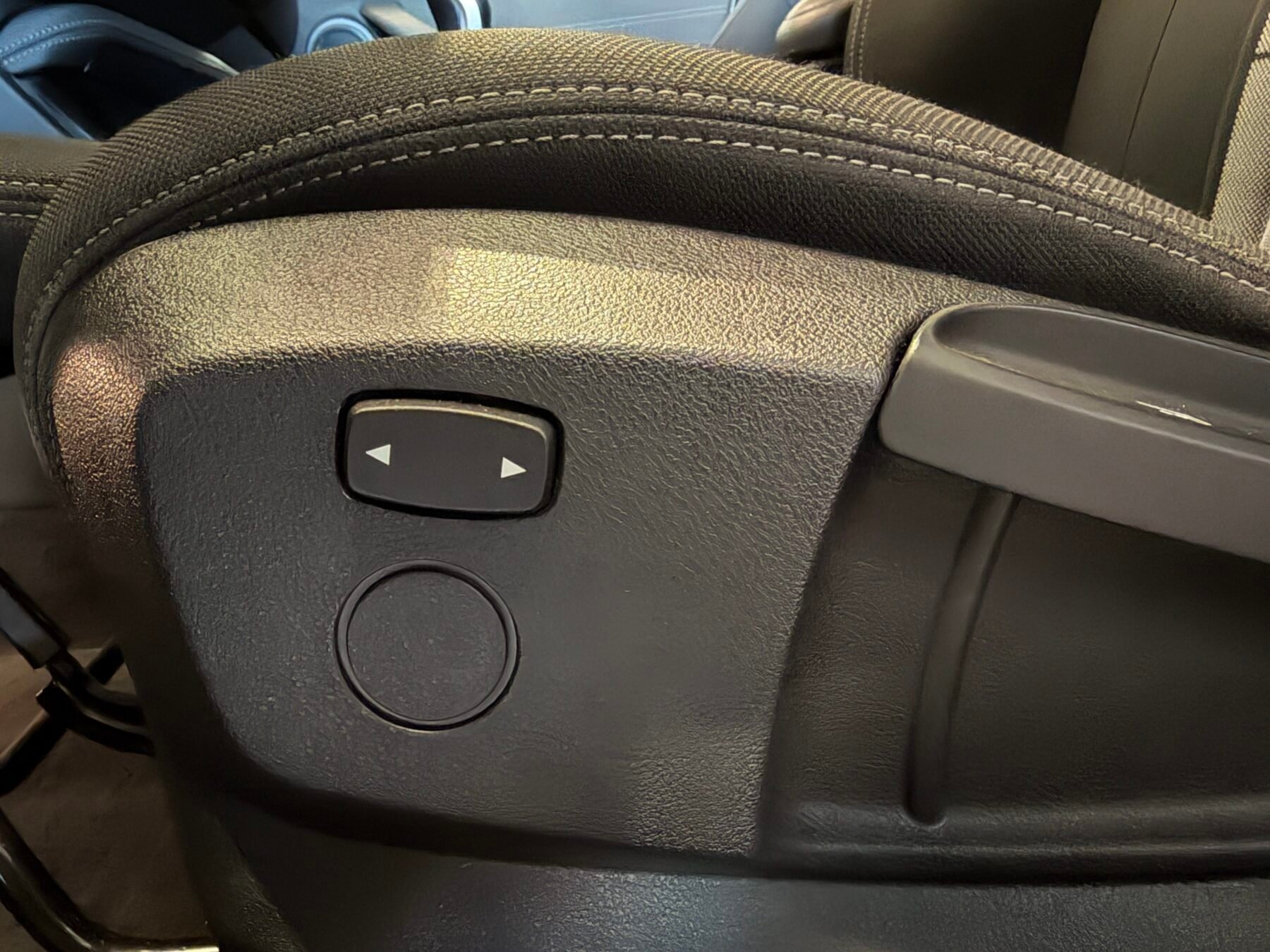 BMW X2 118d Motor 2000 150cv X Line+Mpaket interior