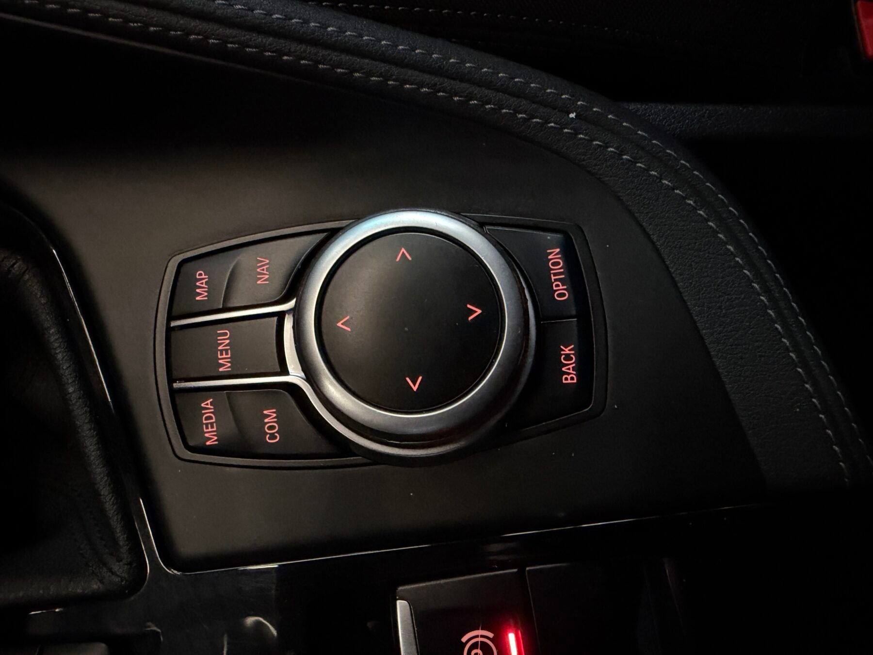 BMW X2 118d Motor 2000 150cv X Line+Mpaket interior