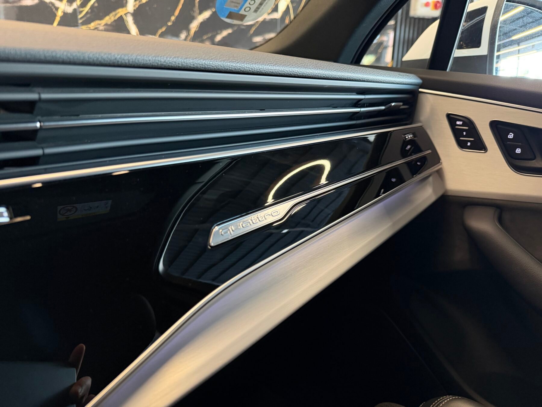 AUDI Q7 S line+ 45 TDI  232CV quattro 7PLAZAS IMPOLUTO