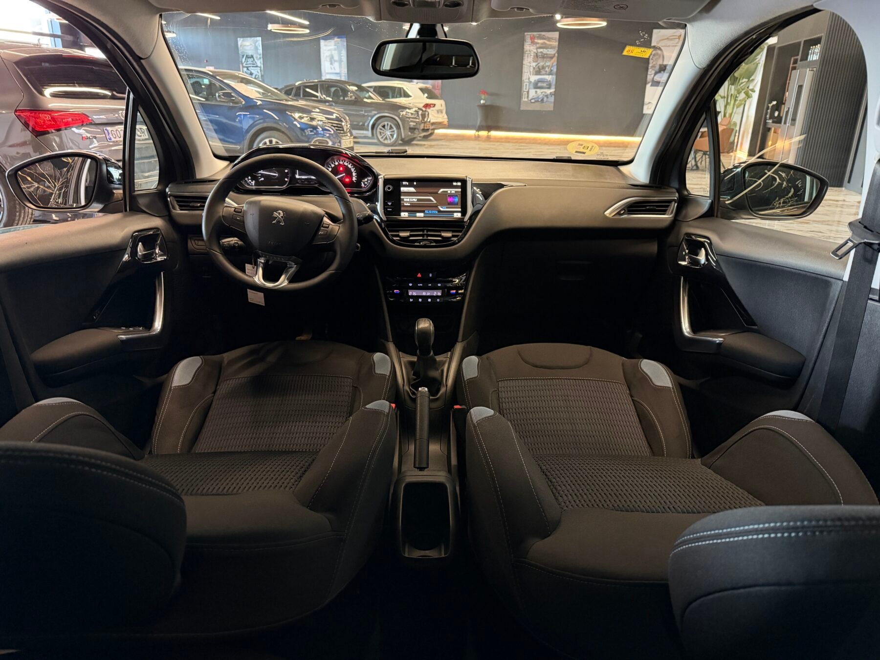 PEUGEOT  208 5P ALLURE 1.6 eHDi 92