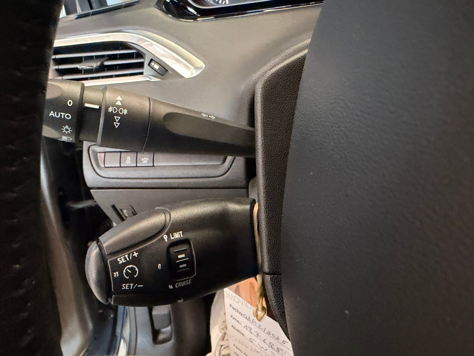 PEUGEOT  208 5P ALLURE 1.6 eHDi 92