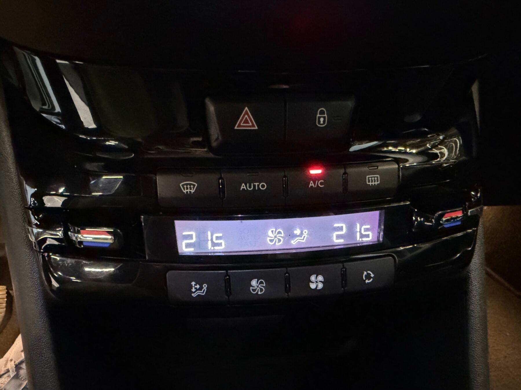 PEUGEOT  208 5P ALLURE 1.6 eHDi 92