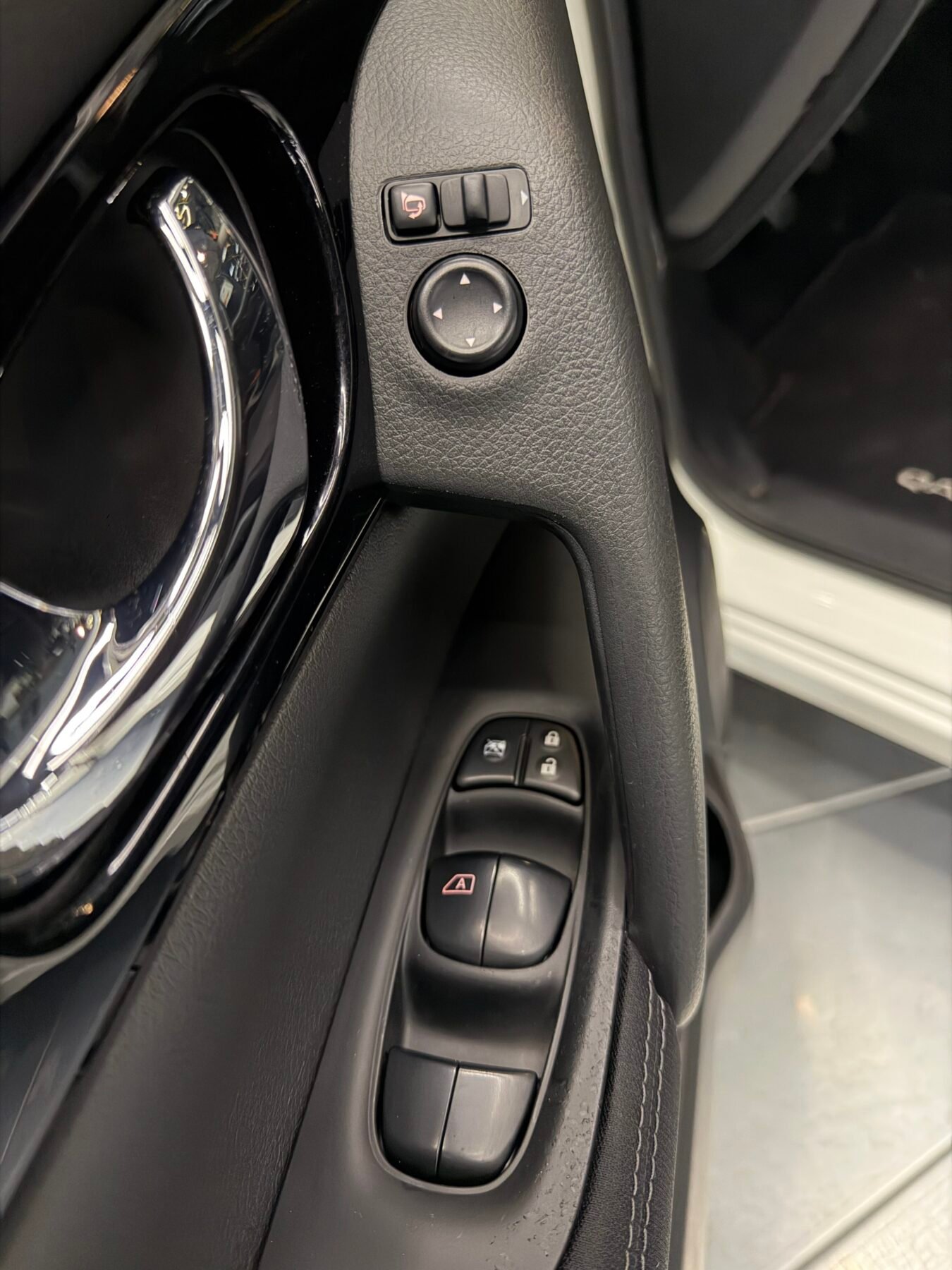 NISSAN QASHQAI dCi 96 kW 130 CV TEKNA SPORT