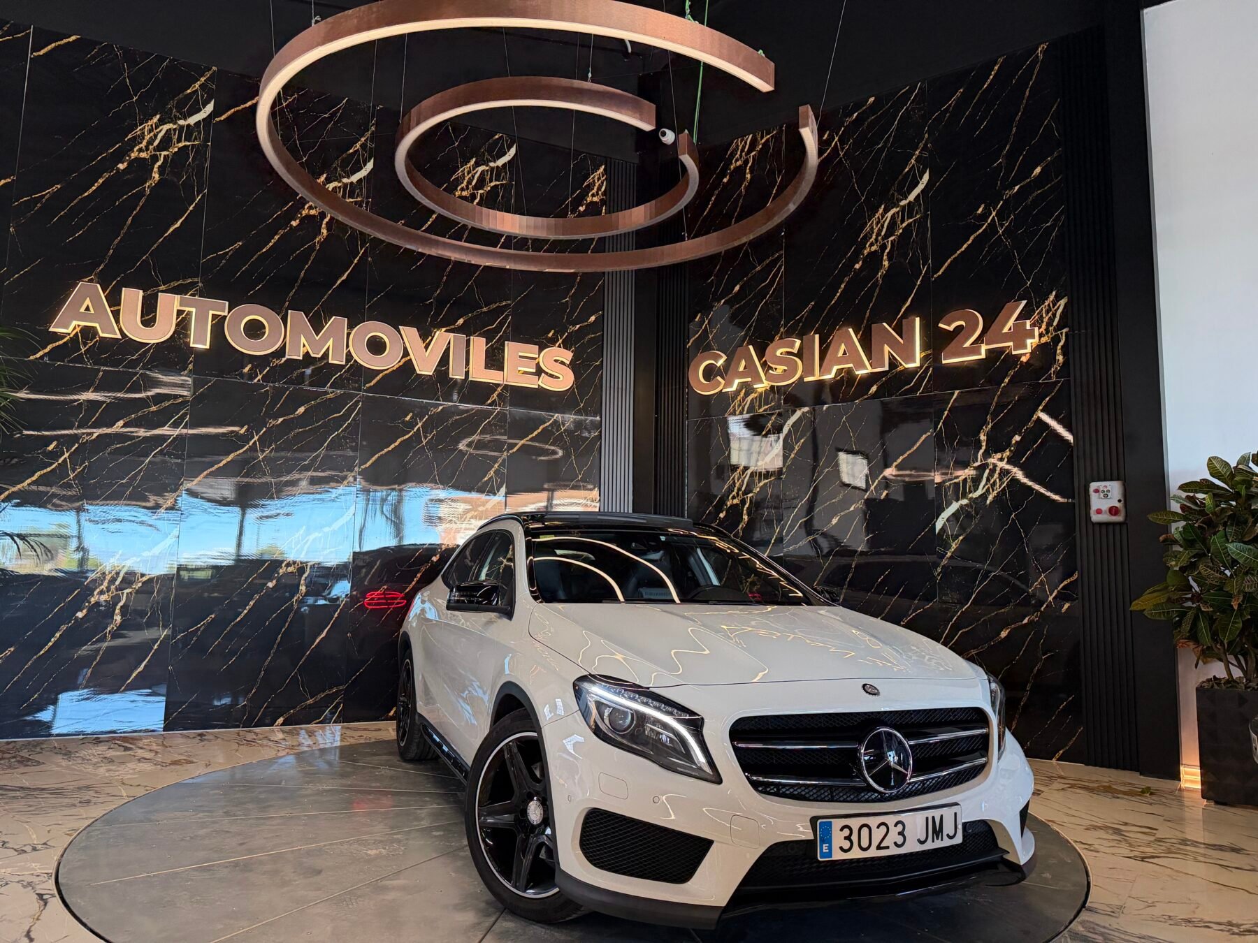 MERCEDES-BENZ GLA GLA 220 d 177CV  4MATIC AMG Line