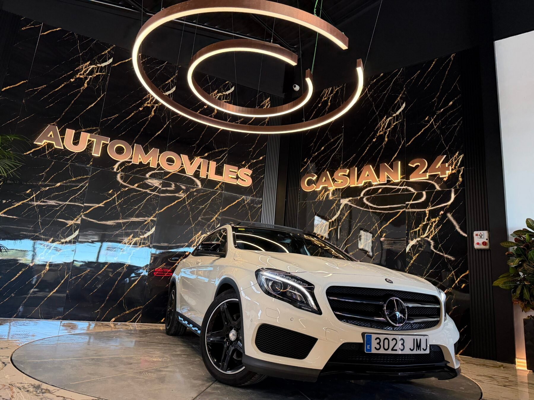 MERCEDES-BENZ GLA GLA 220 d 177CV  4MATIC AMG Line