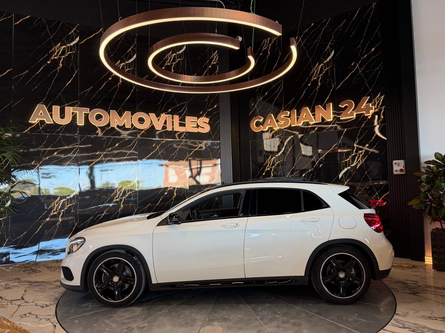 MERCEDES-BENZ GLA GLA 220 d 177CV  4MATIC AMG Line