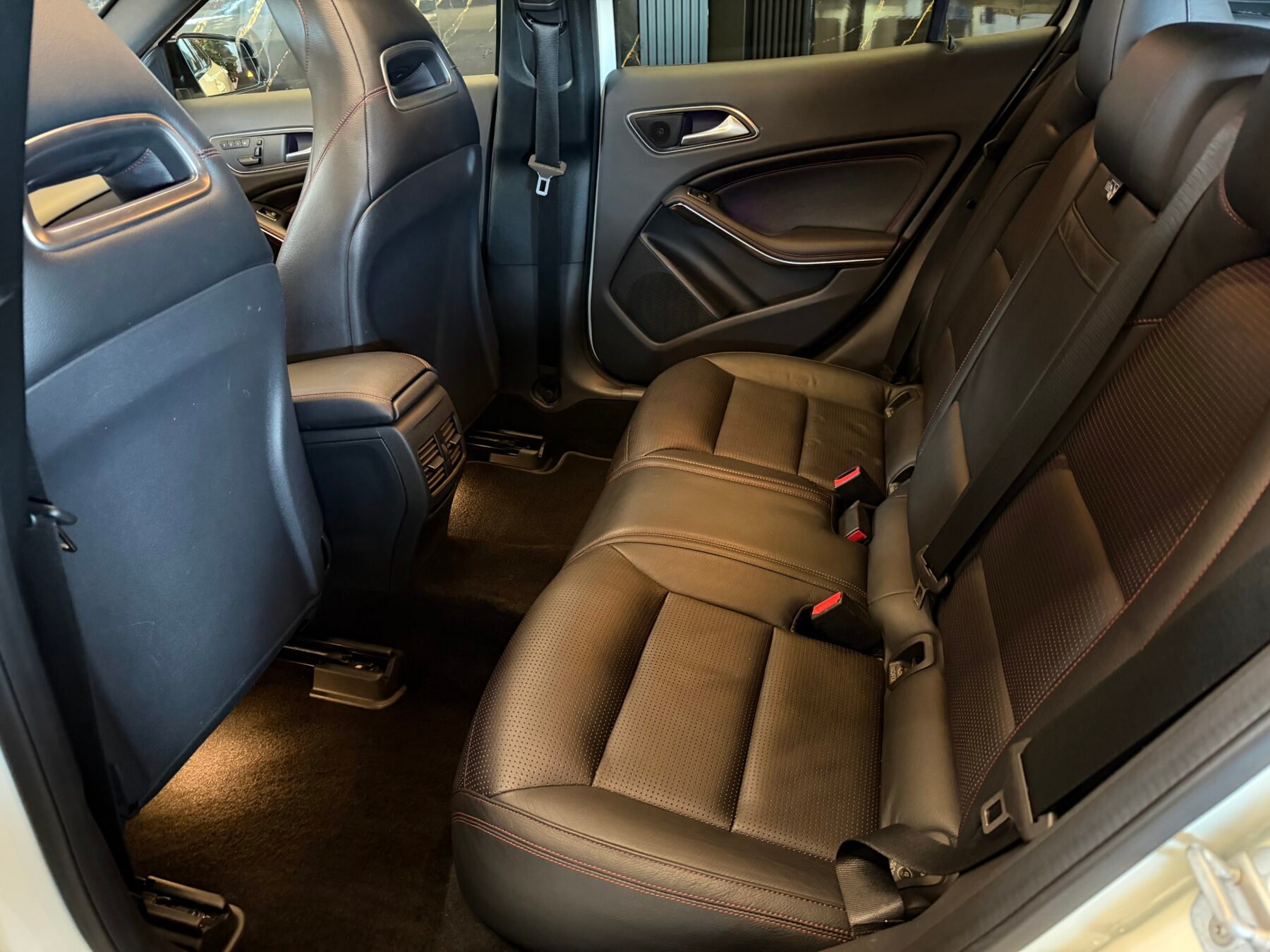 MERCEDES-BENZ GLA GLA 220 d 177CV  4MATIC AMG Line