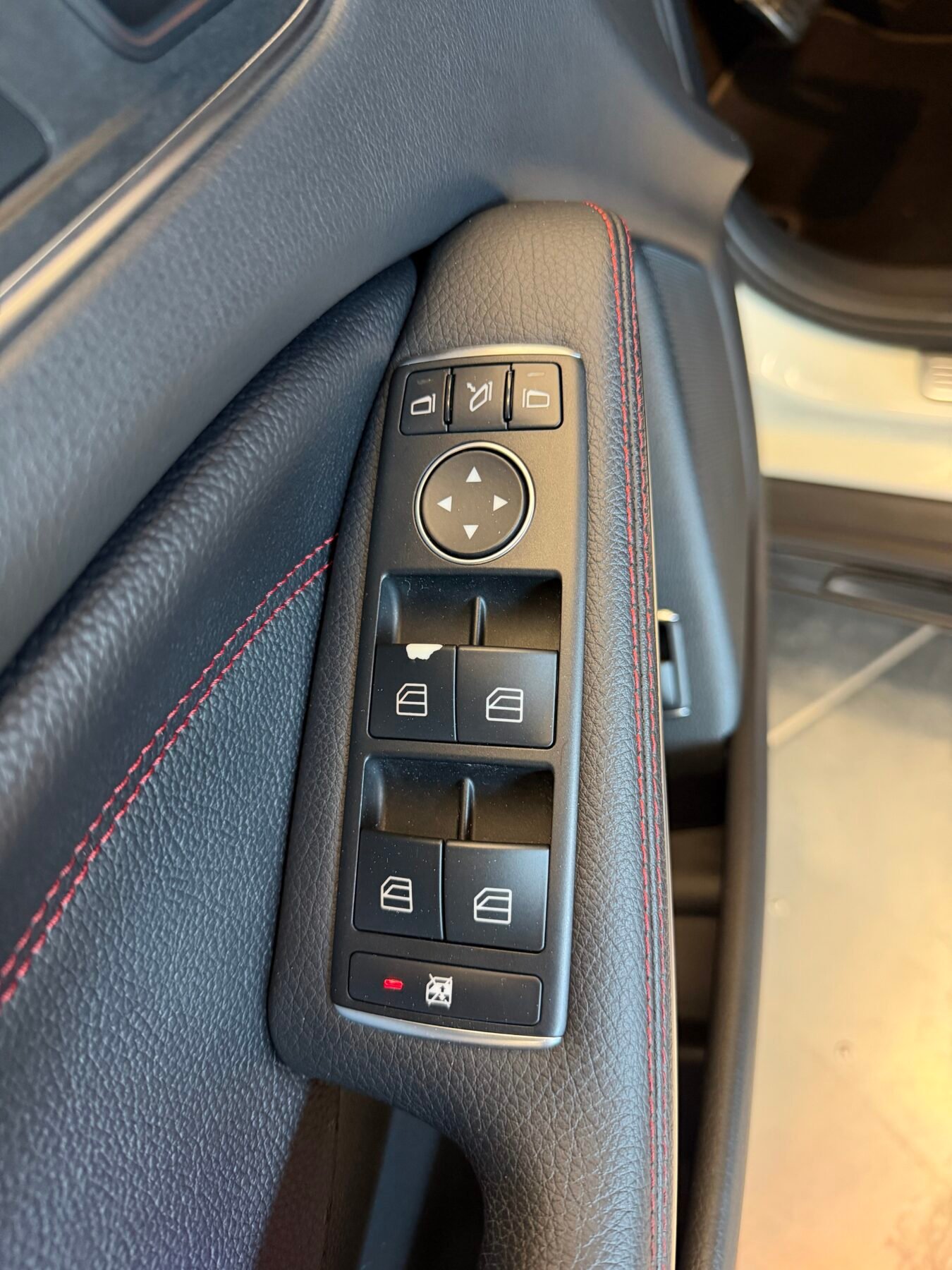 MERCEDES-BENZ GLA GLA 220 d 177CV  4MATIC AMG Line