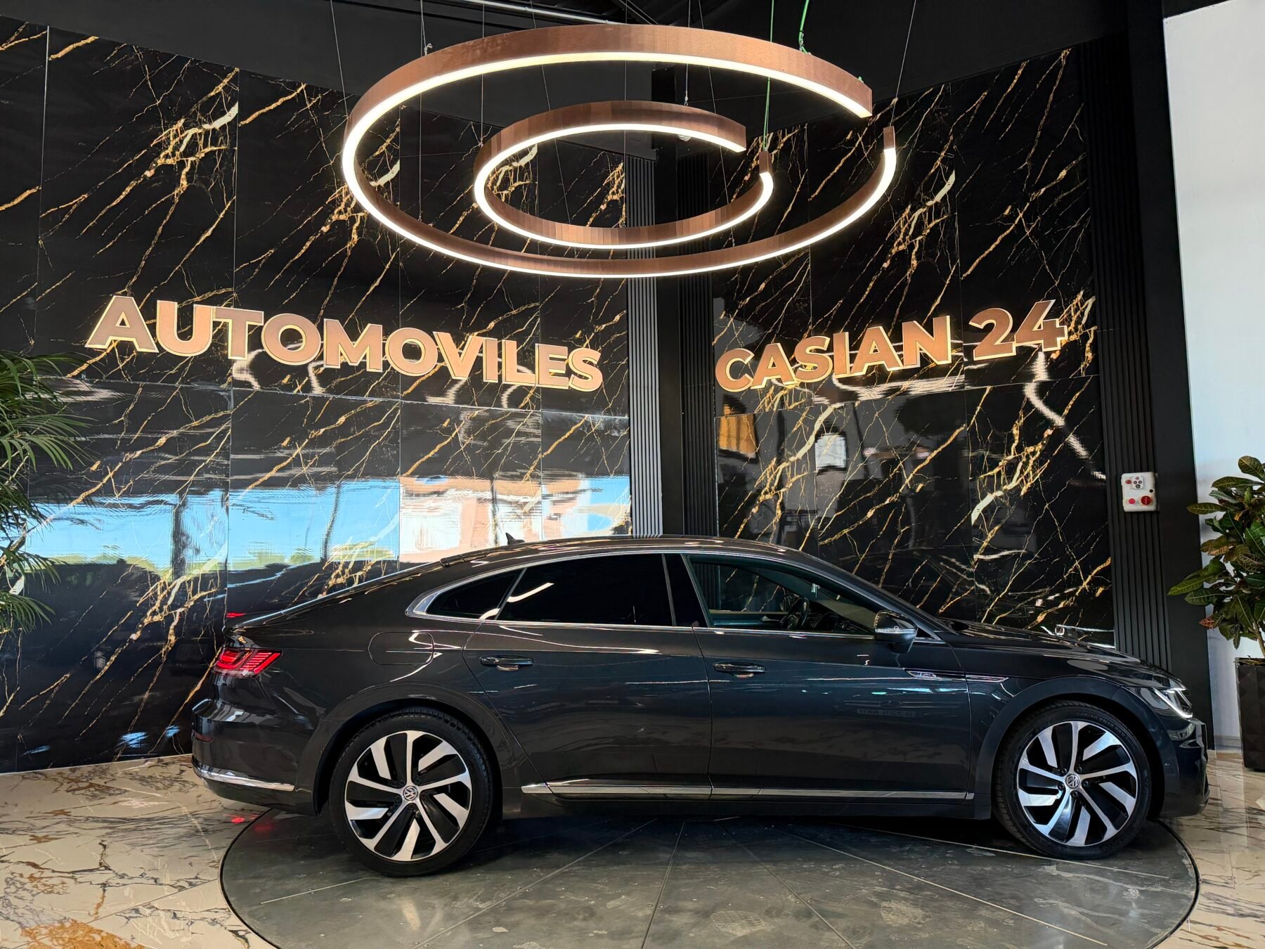 VOLKSWAGEN  Arteon RLine 2.0 TDI 110kW 150CV DSG