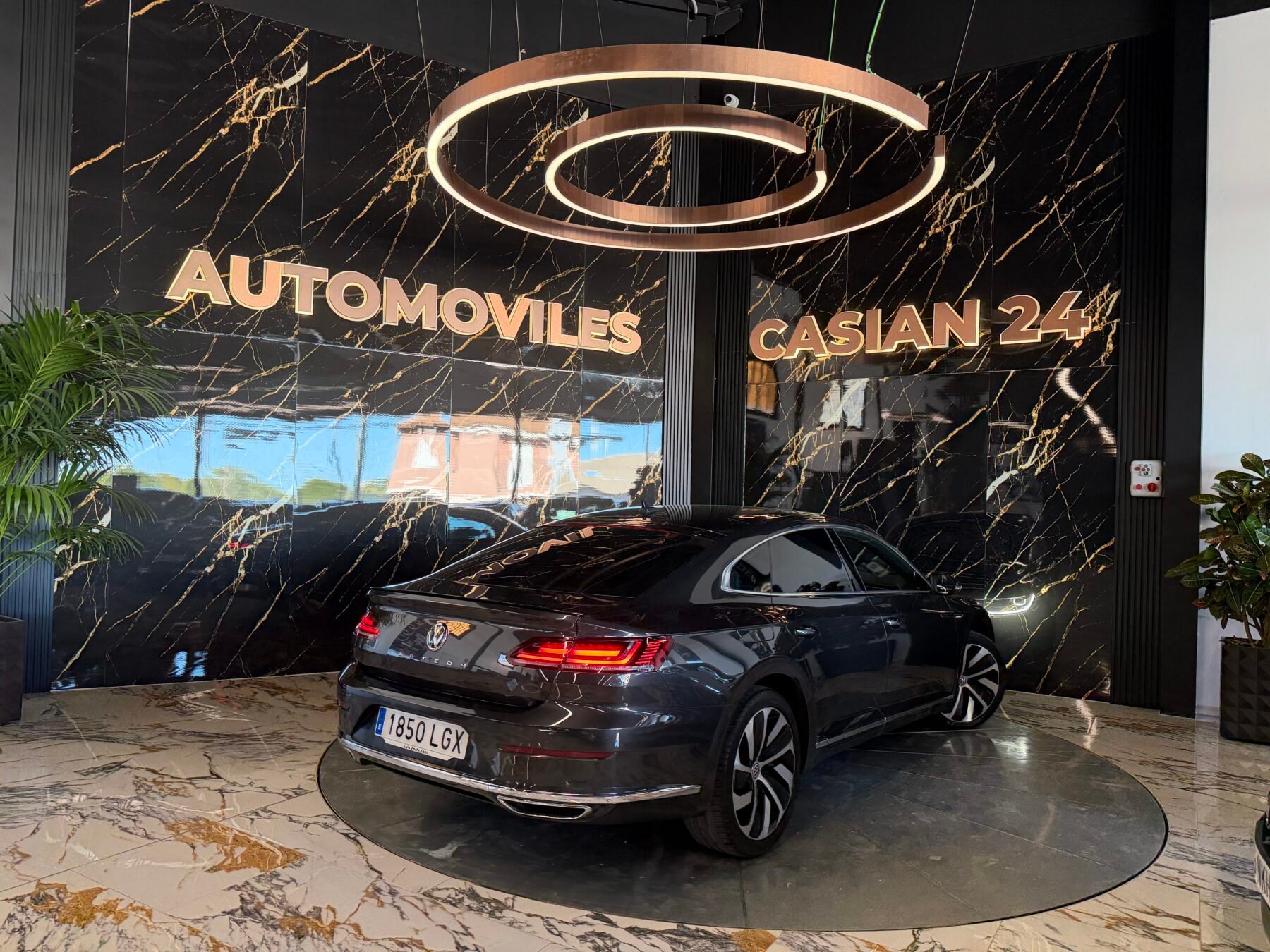 VOLKSWAGEN  Arteon RLine 2.0 TDI 110kW 150CV DSG