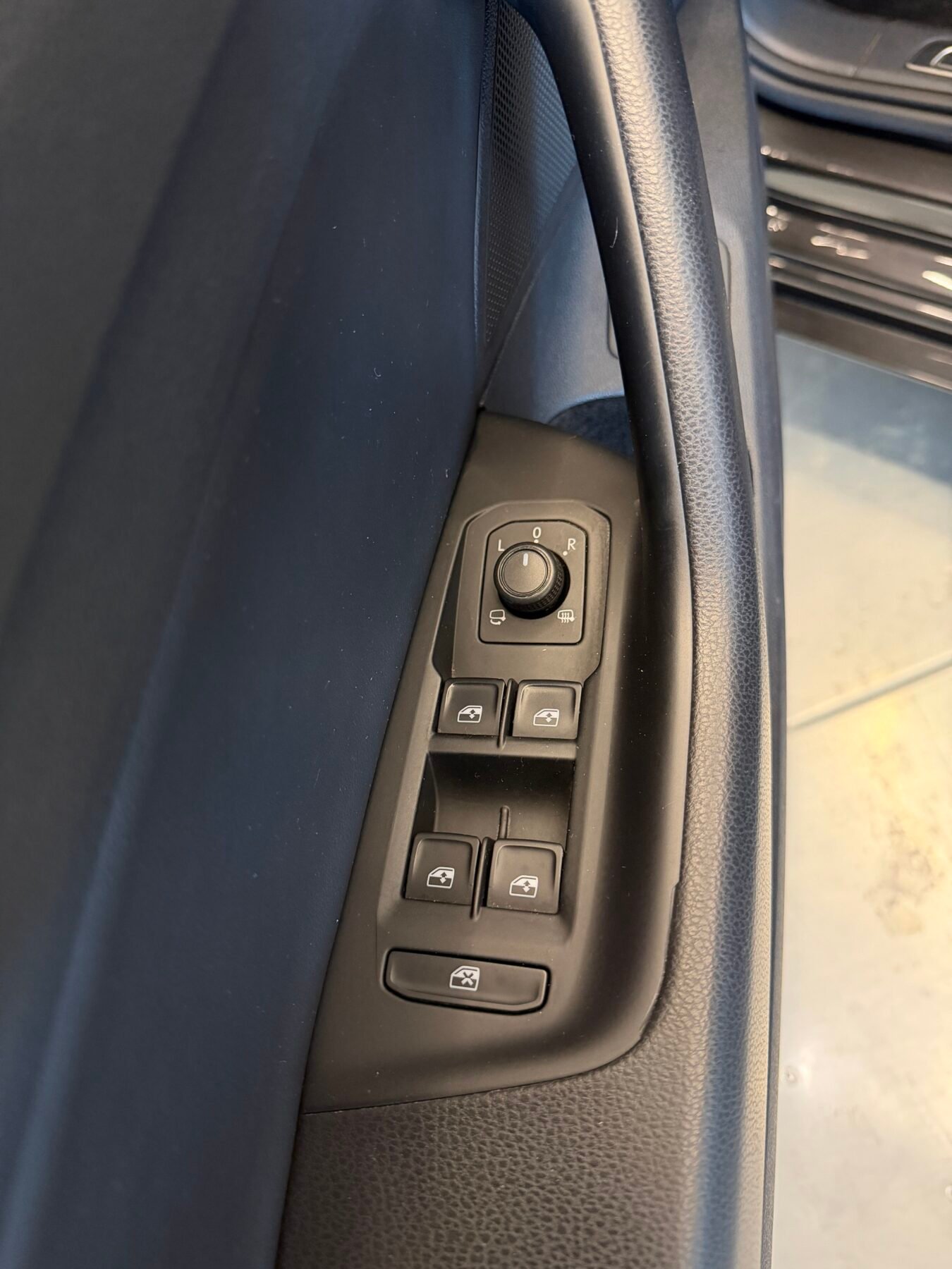 VOLKSWAGEN  Arteon RLine 2.0 TDI 110kW 150CV DSG