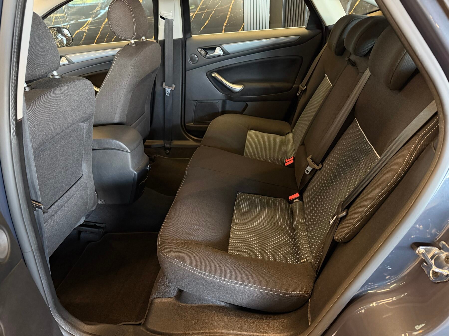 FORD FORD Mondeo 1.6 EcoBoost ASS 160cv Titaniu