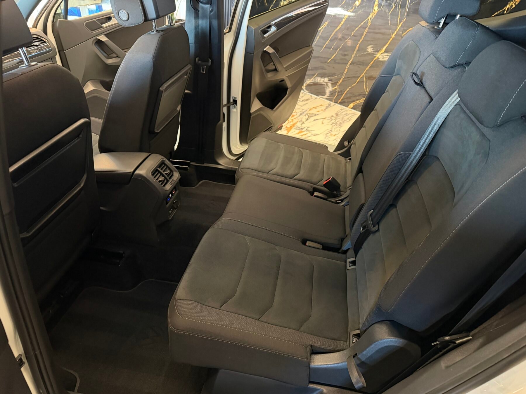 VOLKSWAGEN  Tiguan Allspace Sport 2.0 TDI 147kW 200CV