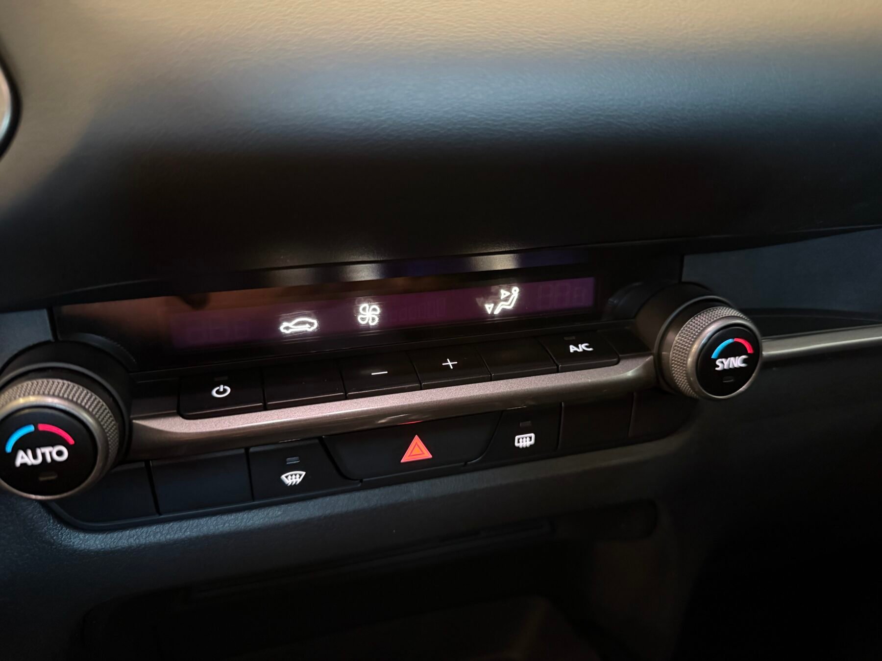 MAZDA MAZDA CX-30 eSKYACTIVG 2.0 90kW AT Zenith Safety