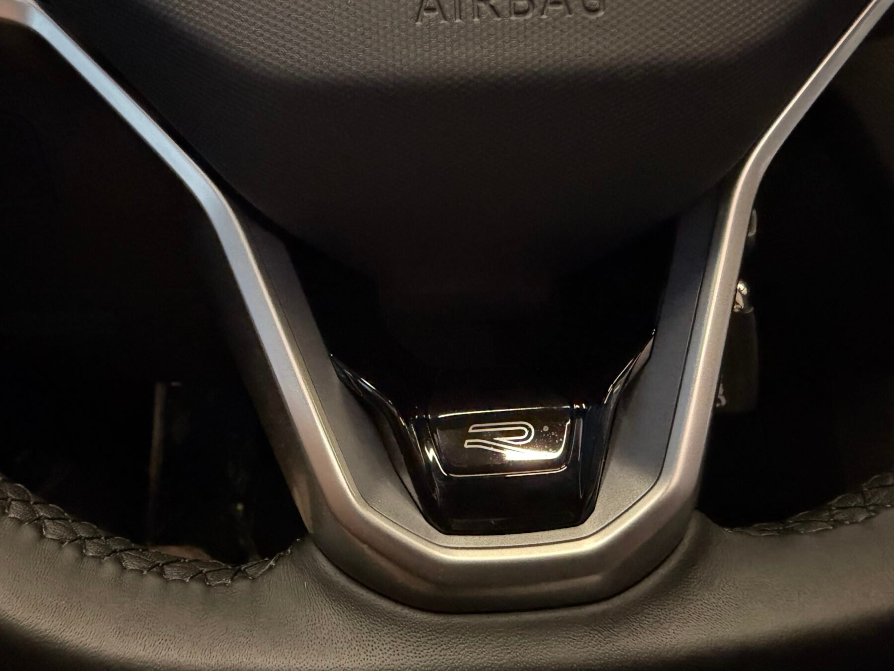 VOLKSWAGEN RLine 2.0 TDI 110kW 150CV DSG