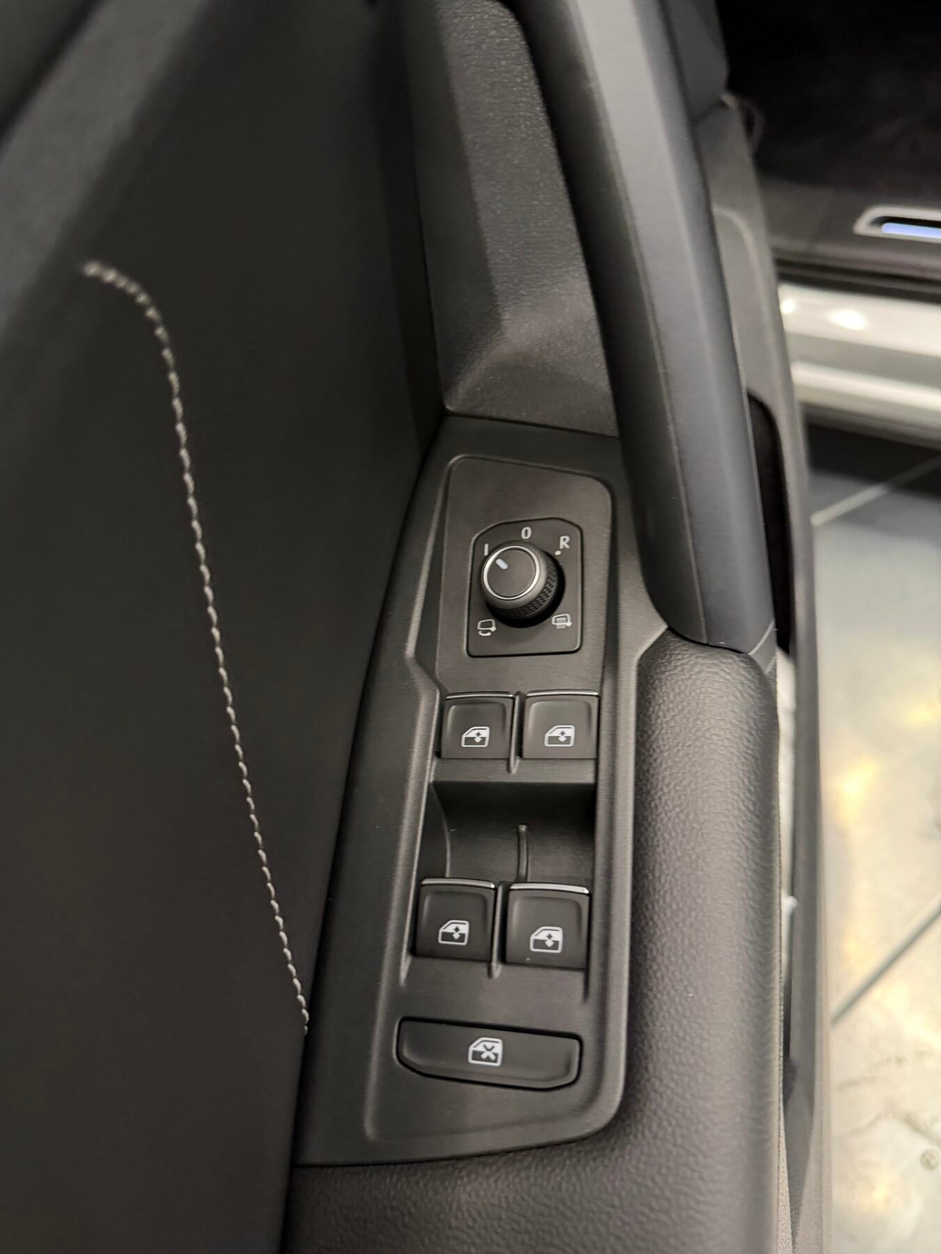 VOLKSWAGEN Tiguan RLine 2.0 TDI 110kW 150CV DSG