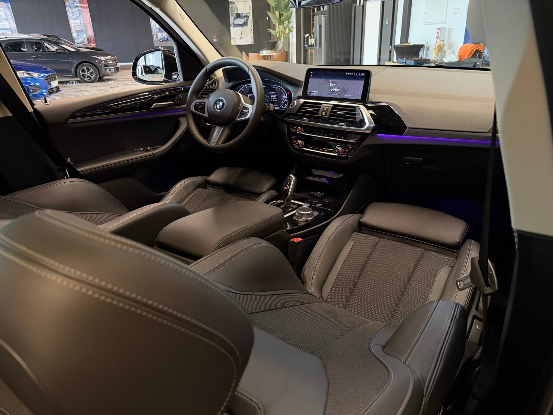 BMW X3 xDrive30e 292CV X Line+Mpaket interior