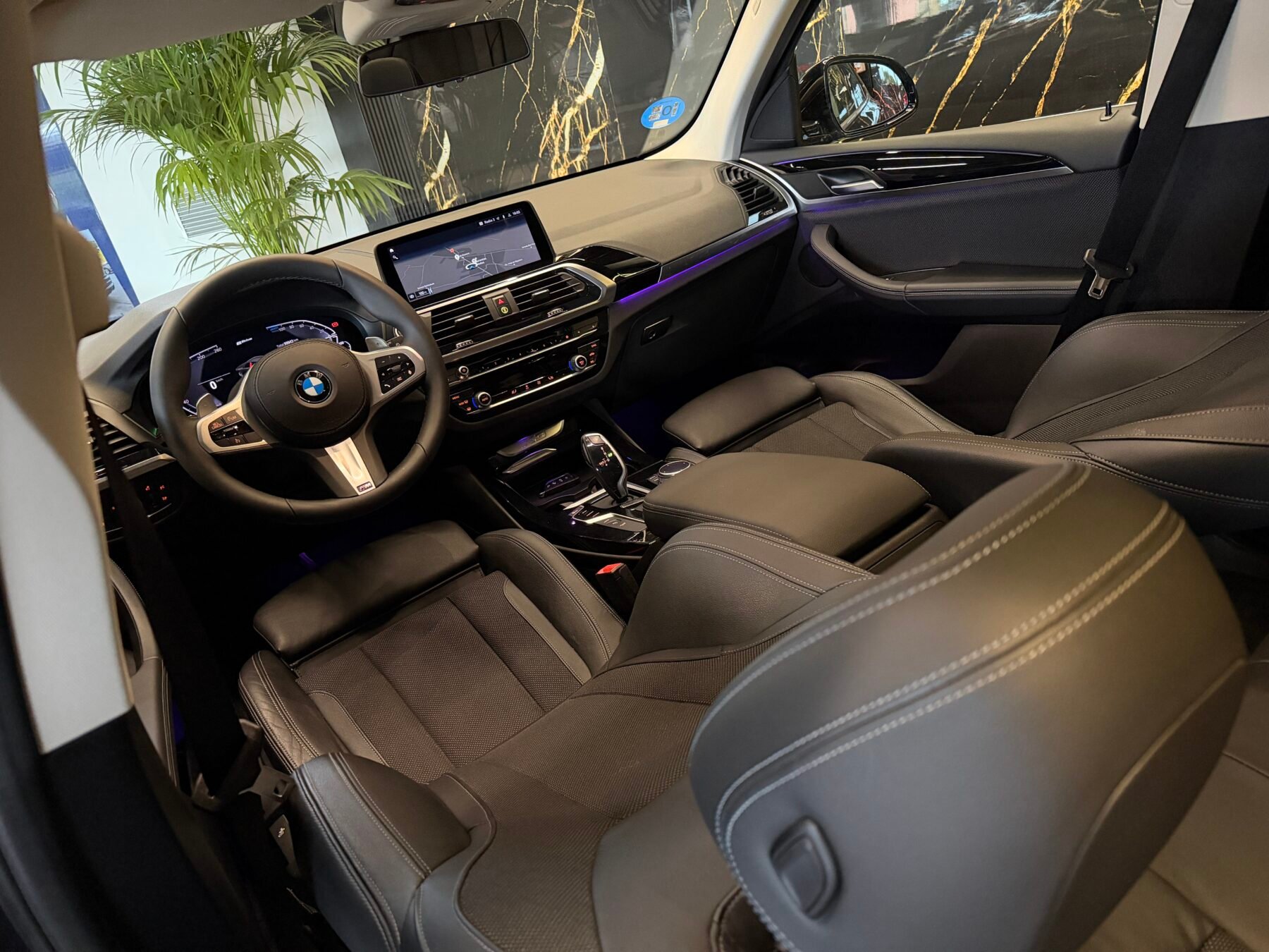 BMW X3 xDrive30e 292CV X Line+Mpaket interior