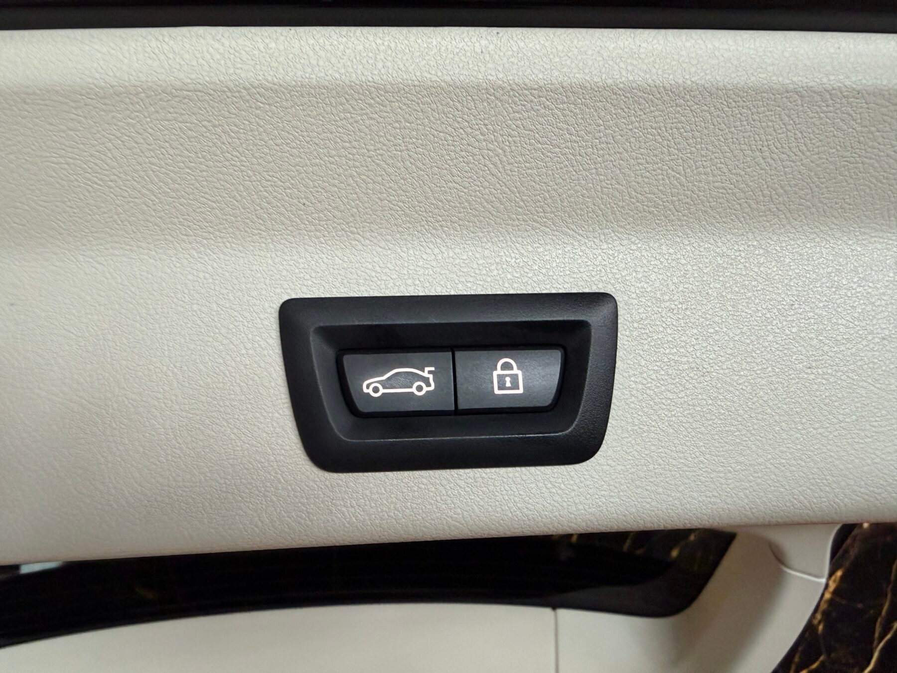 BMW X3 xDrive30e 292CV X Line+Mpaket interior