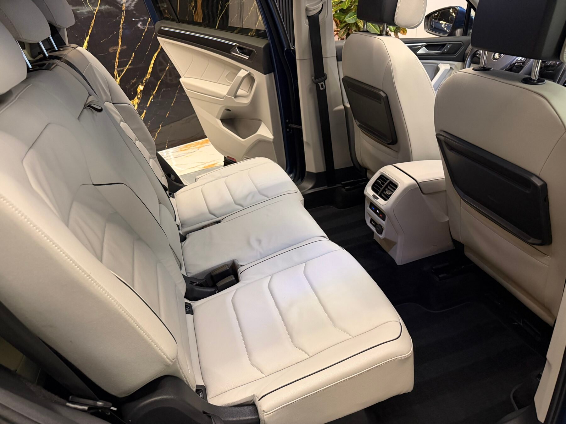 VOLKSWAGEN Tiguan Allspace Sport 2.0 TDI 140kW 190CV 4Motion