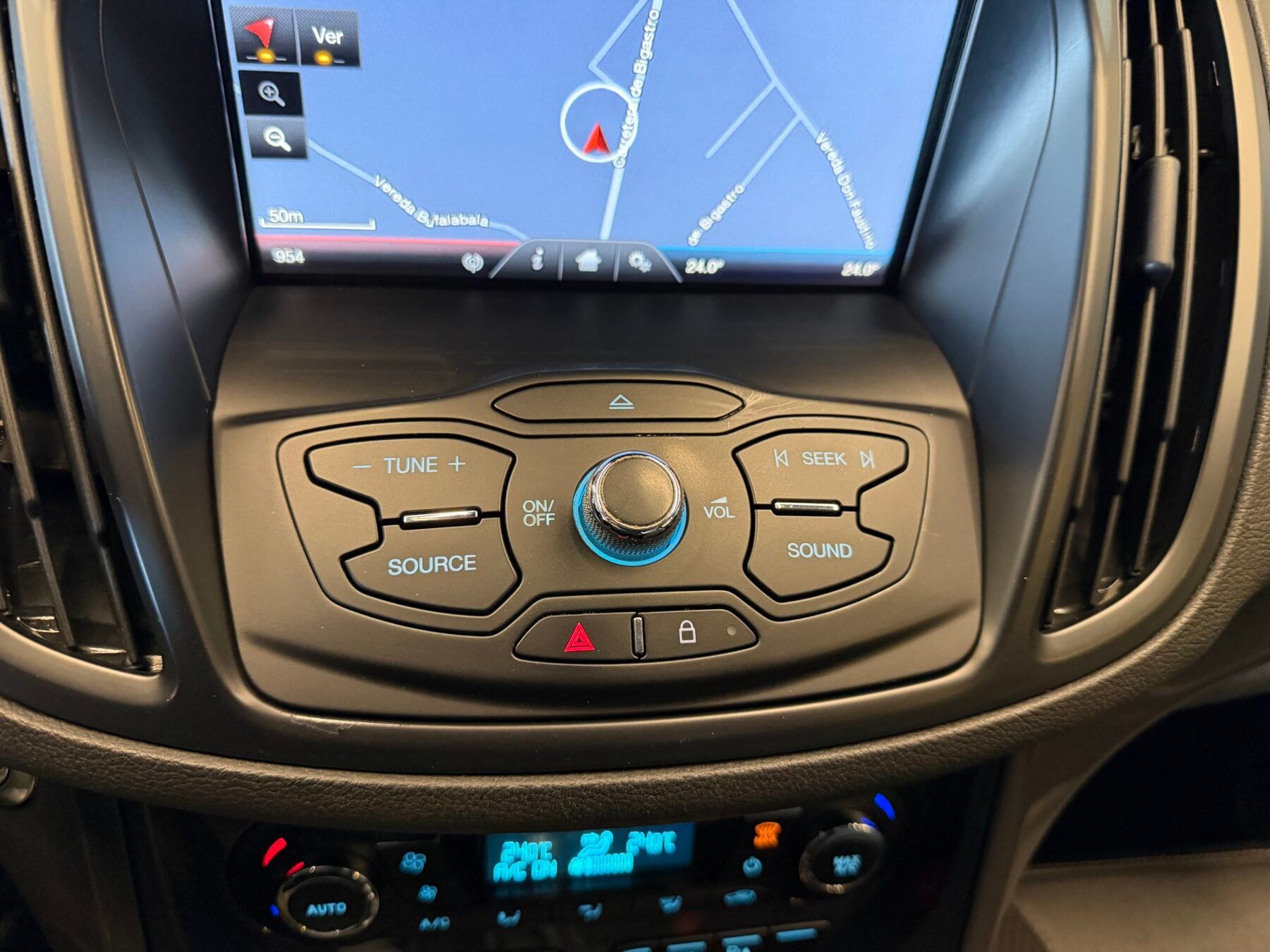 FORD Kuga 2.0 TDCi 150 4x2 ASS Titanium