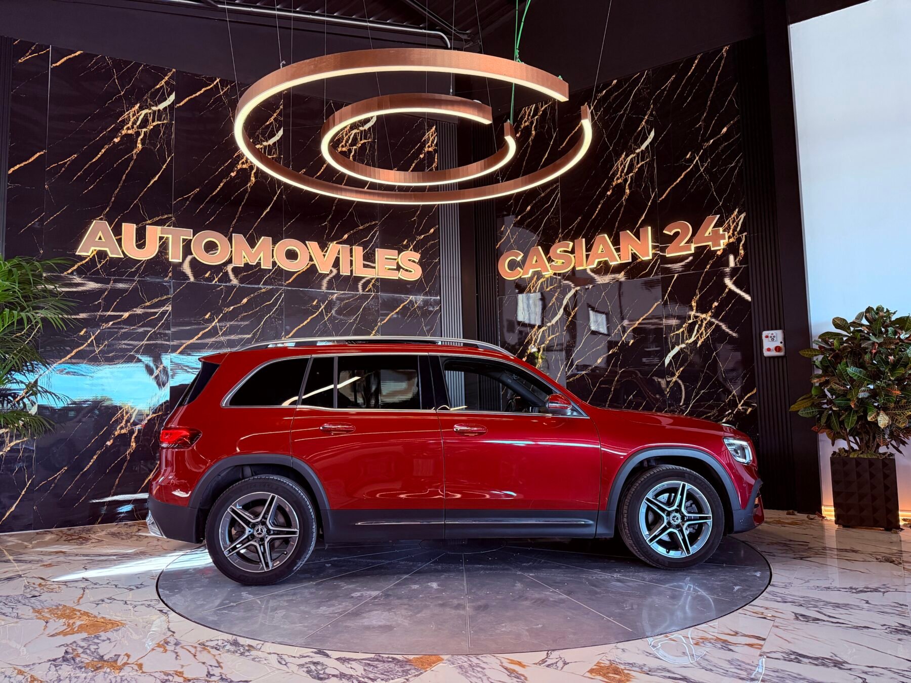 MERCEDES-BENZ GLB 2.0 GLB 200 D 150CV AMG 7Plazas