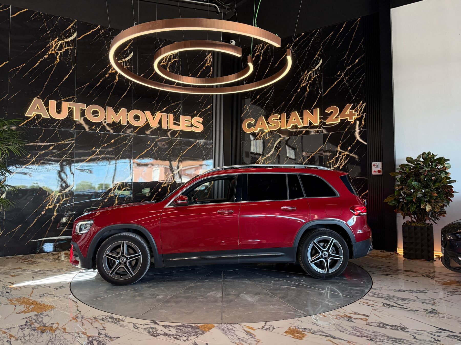 MERCEDES-BENZ GLB 2.0 GLB 200 D 150CV AMG 7Plazas