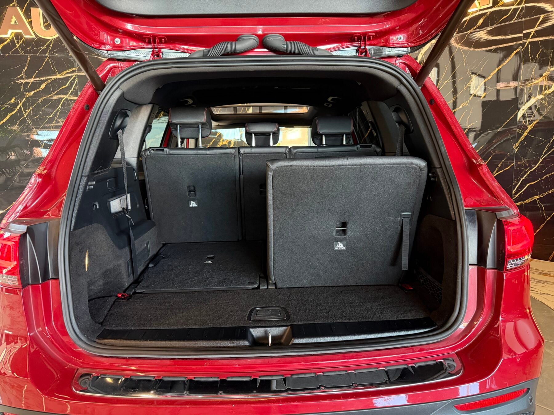 MERCEDES-BENZ GLB 2.0 GLB 200 D 150CV AMG 7Plazas