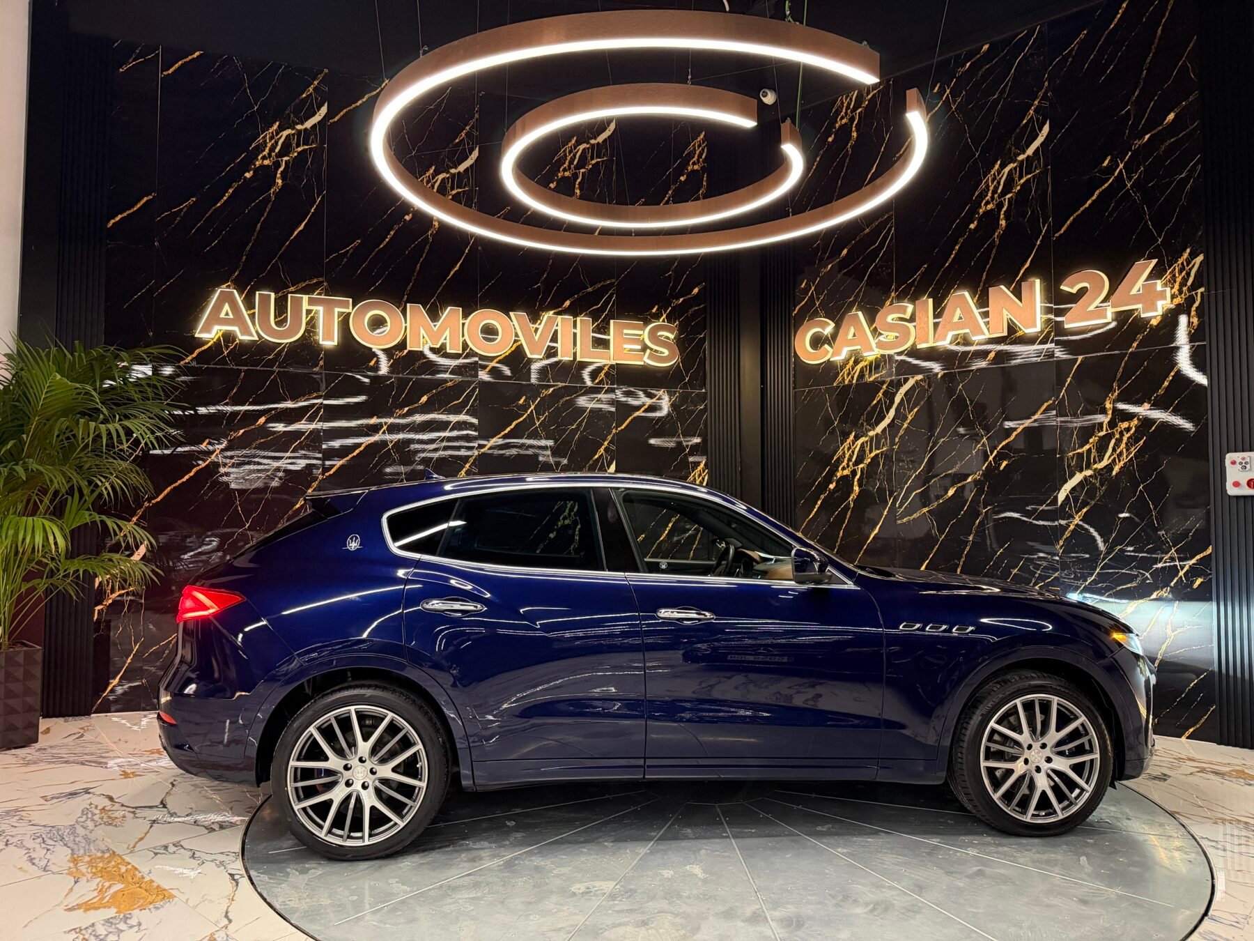 MASERATI  Levante V6 430 CVAWD S GranSport