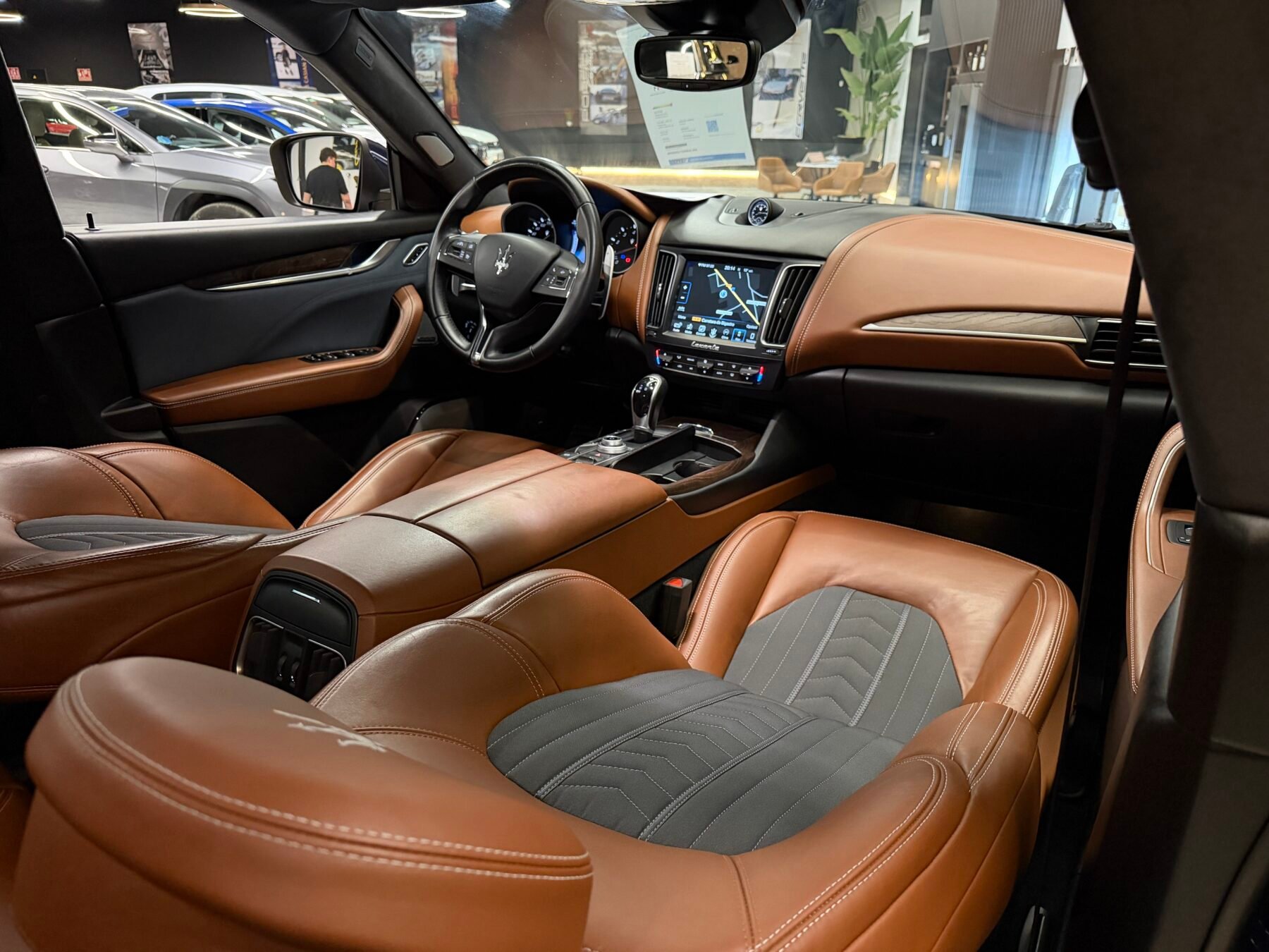 MASERATI  Levante V6 430 CVAWD S GranSport