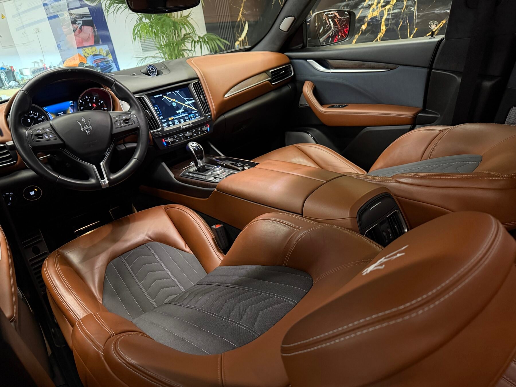 MASERATI  Levante V6 430 CVAWD S GranSport