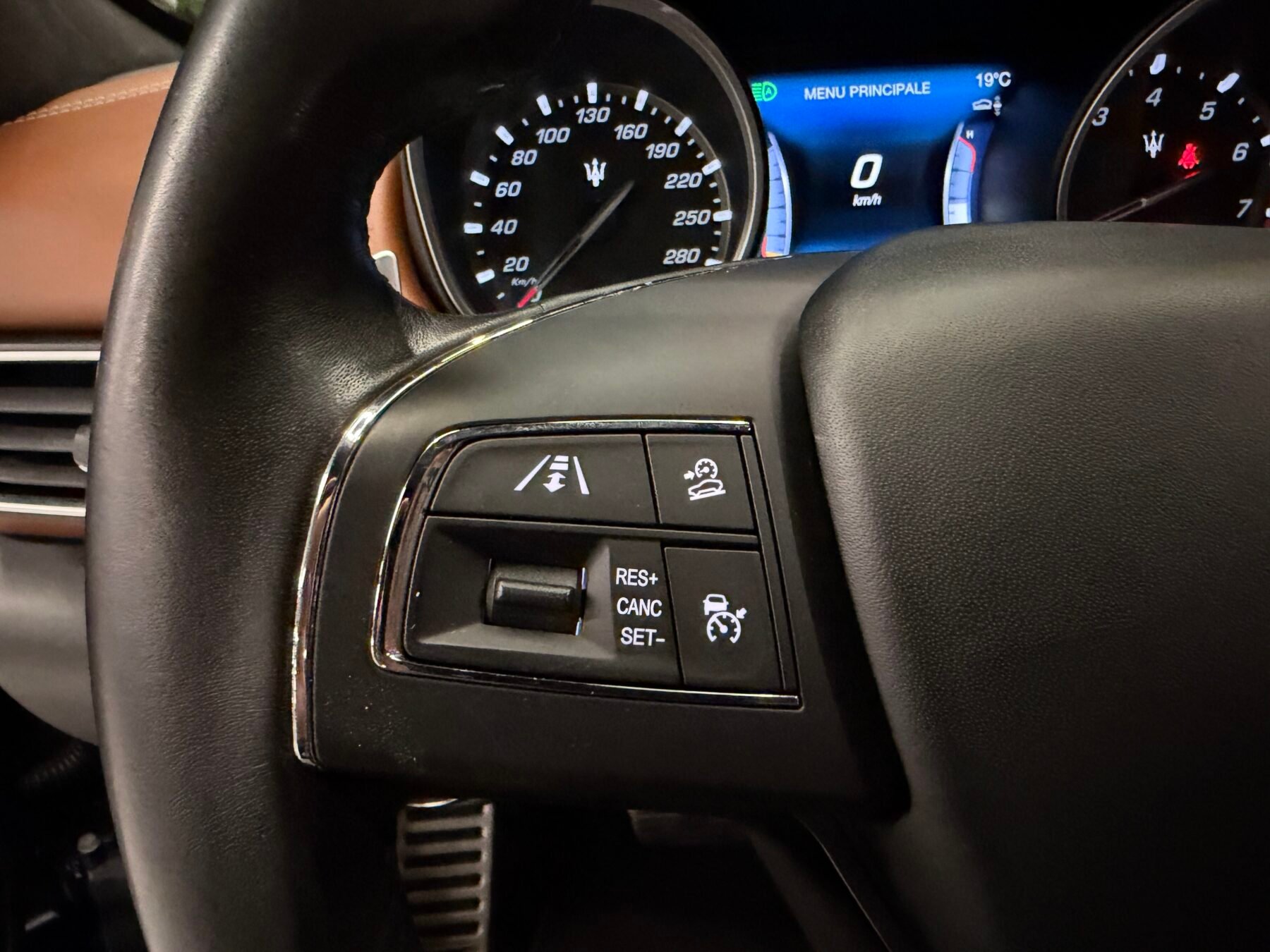 MASERATI  Levante V6 430 CVAWD S GranSport