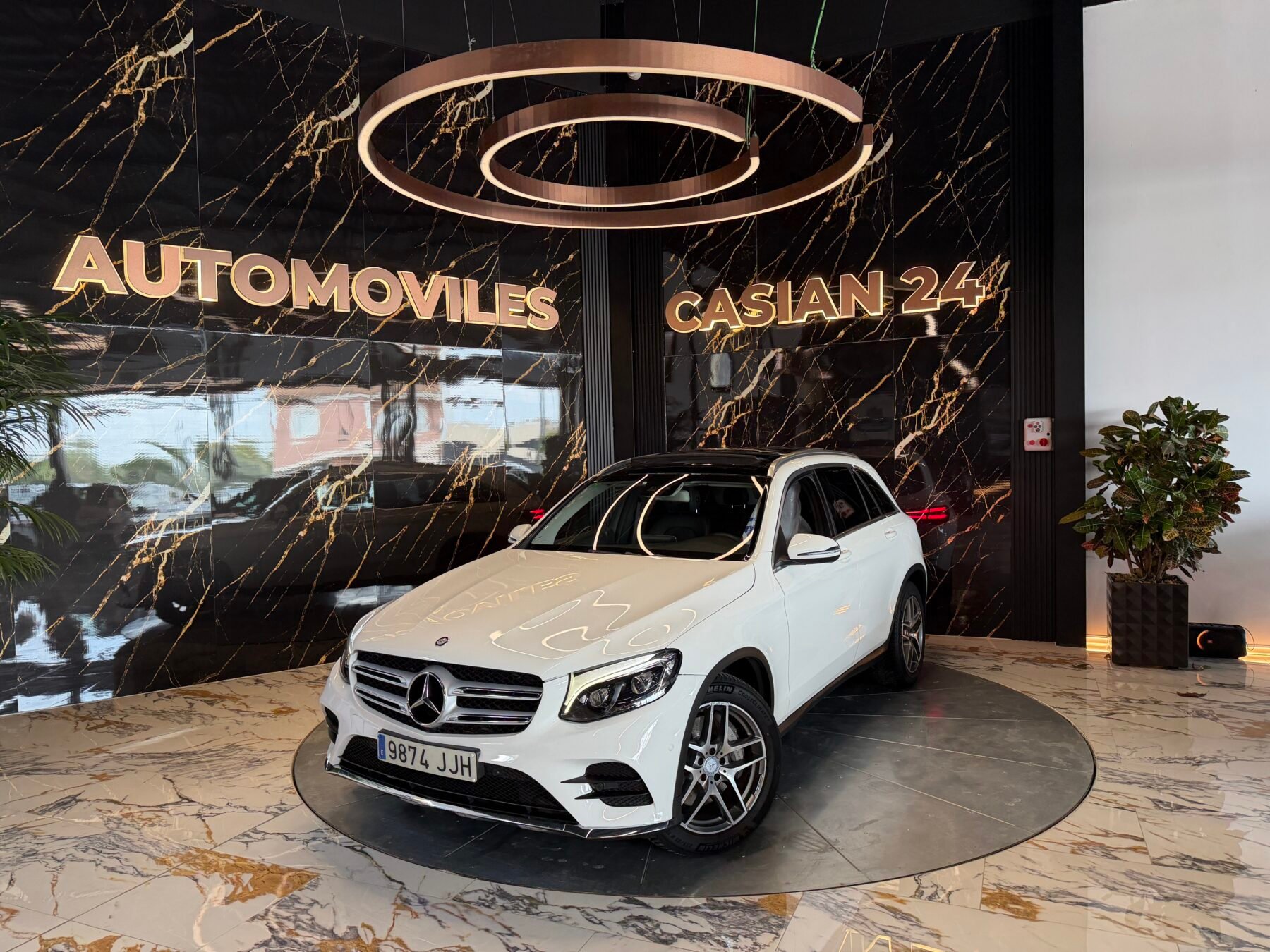 MERCEDES-BENZ  GLC 250d 4MATIC AMG Bi Turbo 205cv Motor 2.2 Mercedes con CADENA