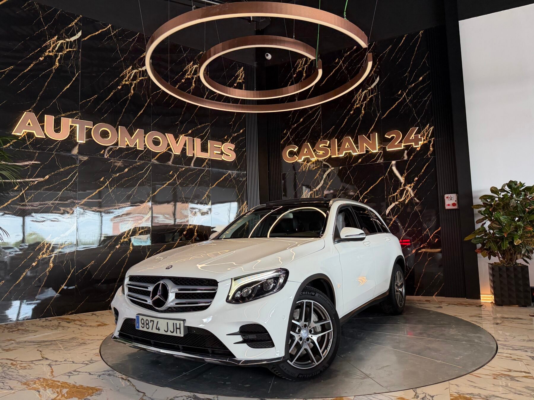 MERCEDES-BENZ  GLC 250d 4MATIC AMG Bi Turbo 205cv Motor 2.2 Mercedes con CADENA
