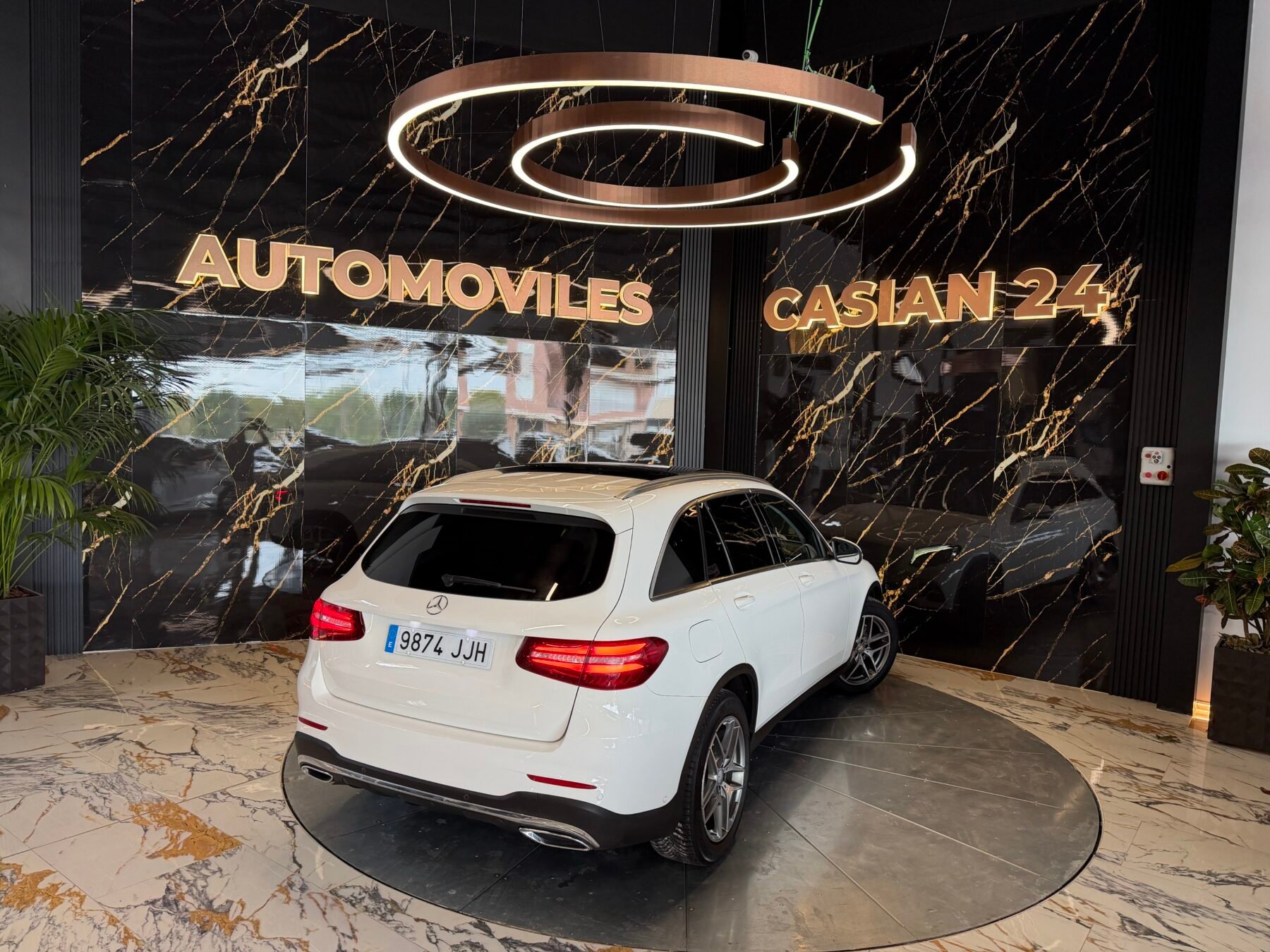 MERCEDES-BENZ  GLC 250d 4MATIC AMG Bi Turbo 205cv Motor 2.2 Mercedes con CADENA