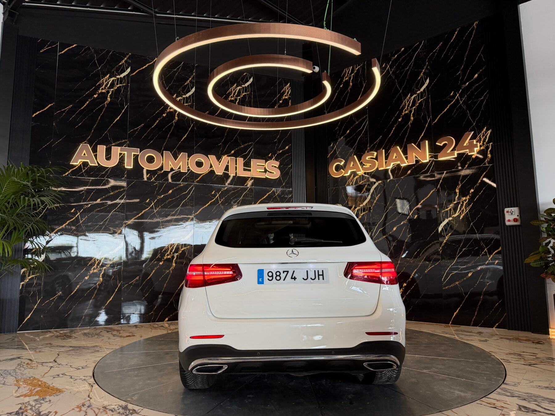 MERCEDES-BENZ  GLC 250d 4MATIC AMG Bi Turbo 205cv Motor 2.2 Mercedes con CADENA