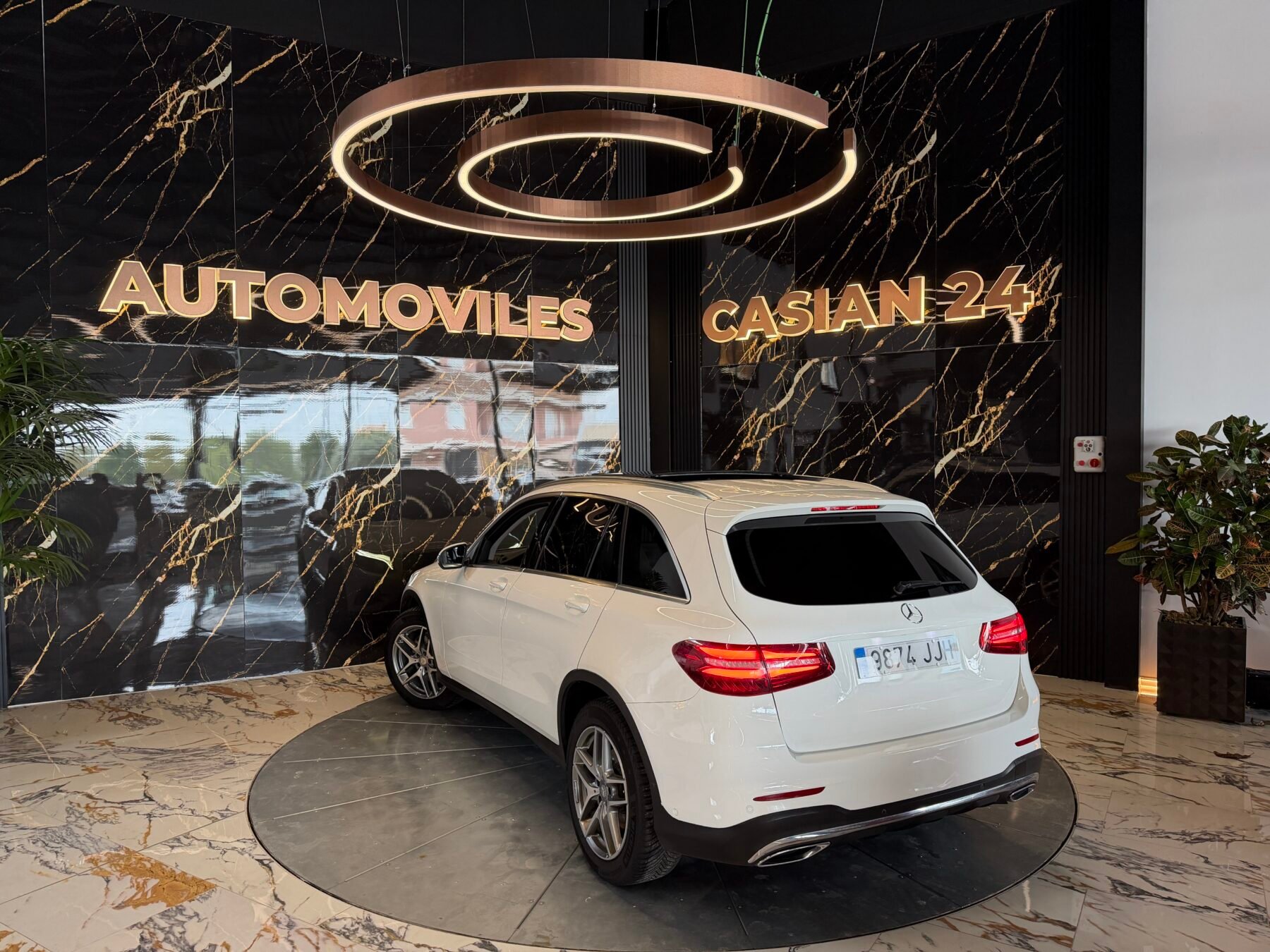 MERCEDES-BENZ  GLC 250d 4MATIC AMG Bi Turbo 205cv Motor 2.2 Mercedes con CADENA